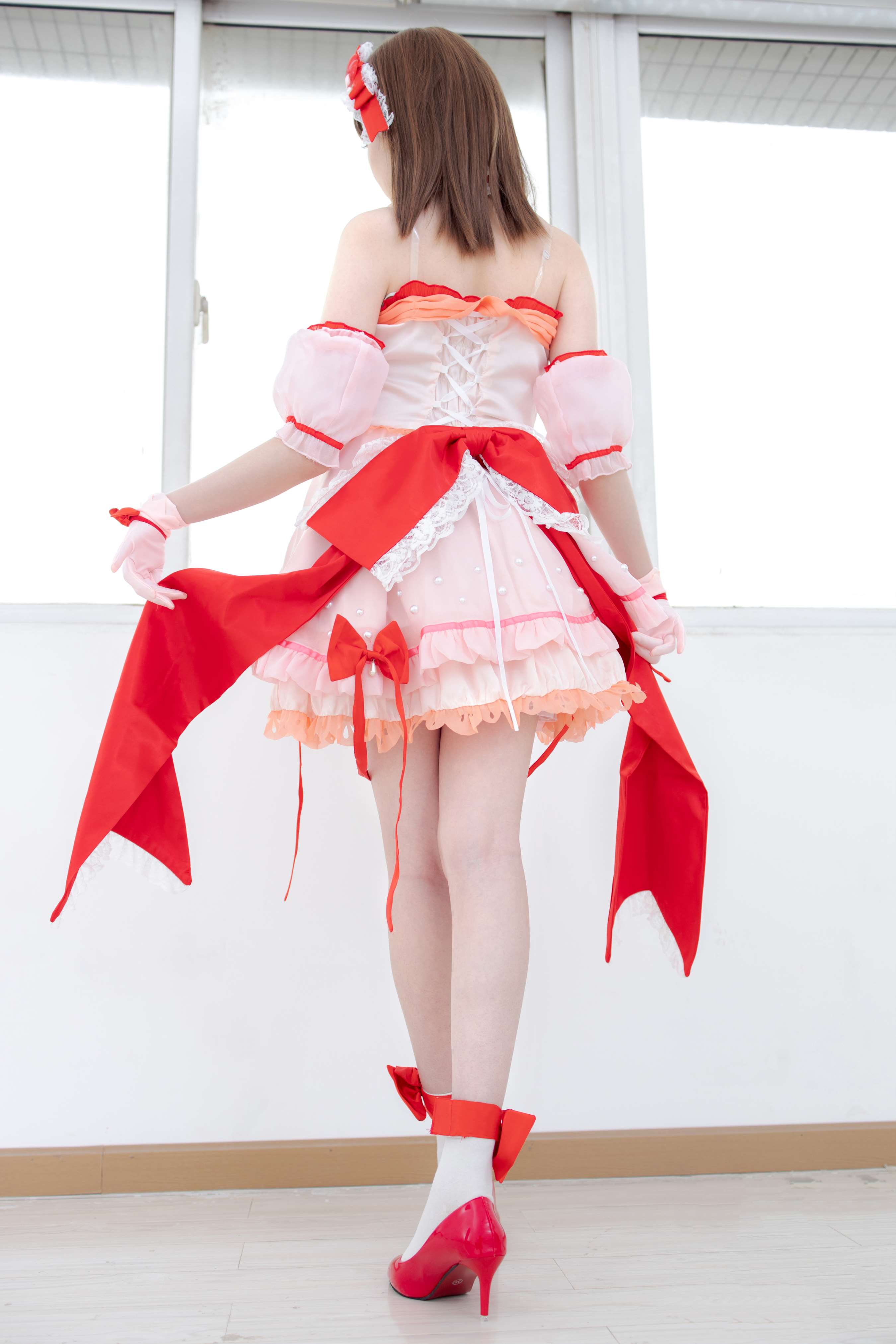 《cos服の白丝脚【套图+视频】》作品图