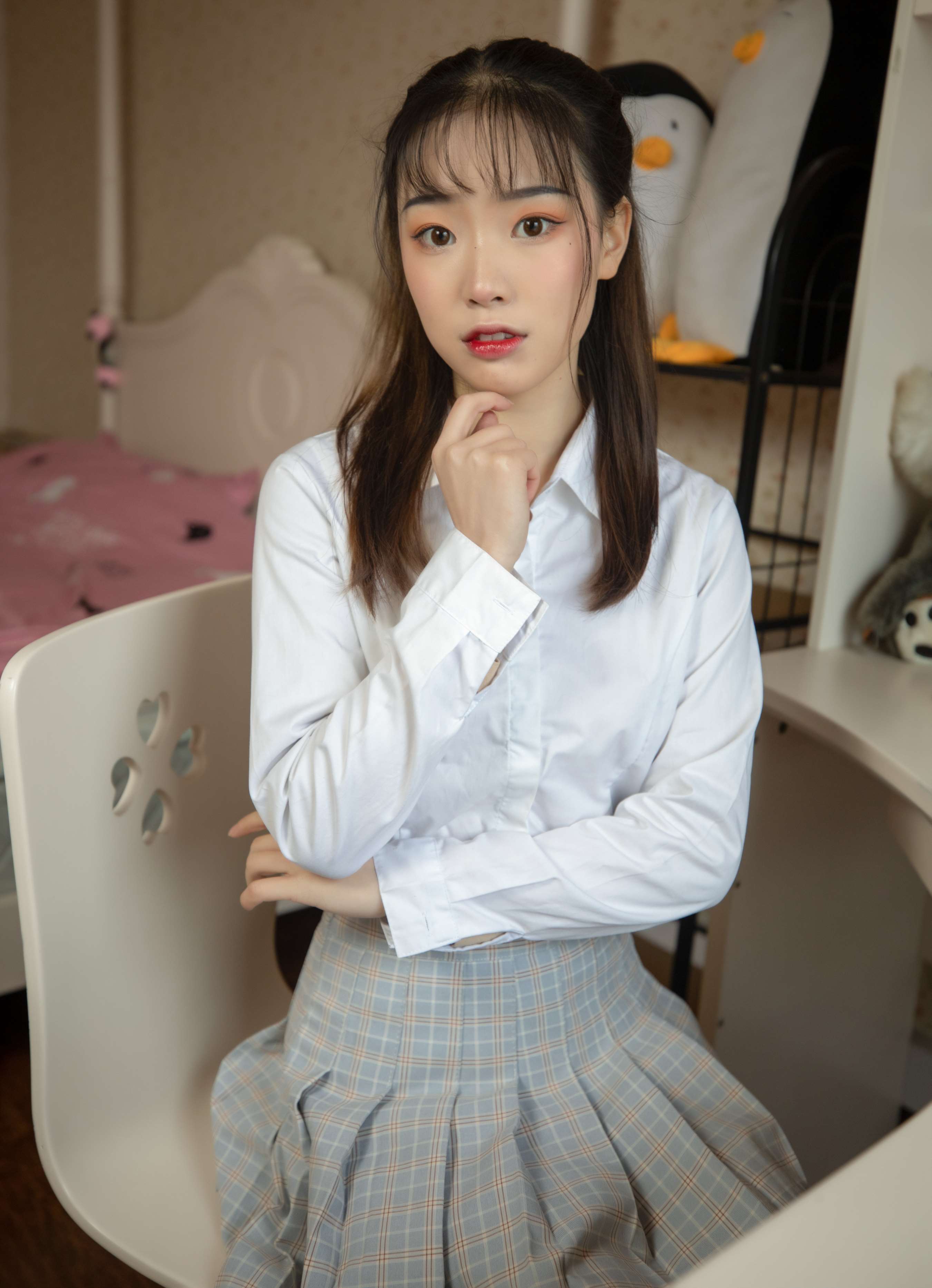 《琪瑛衬衣百褶群》作品图