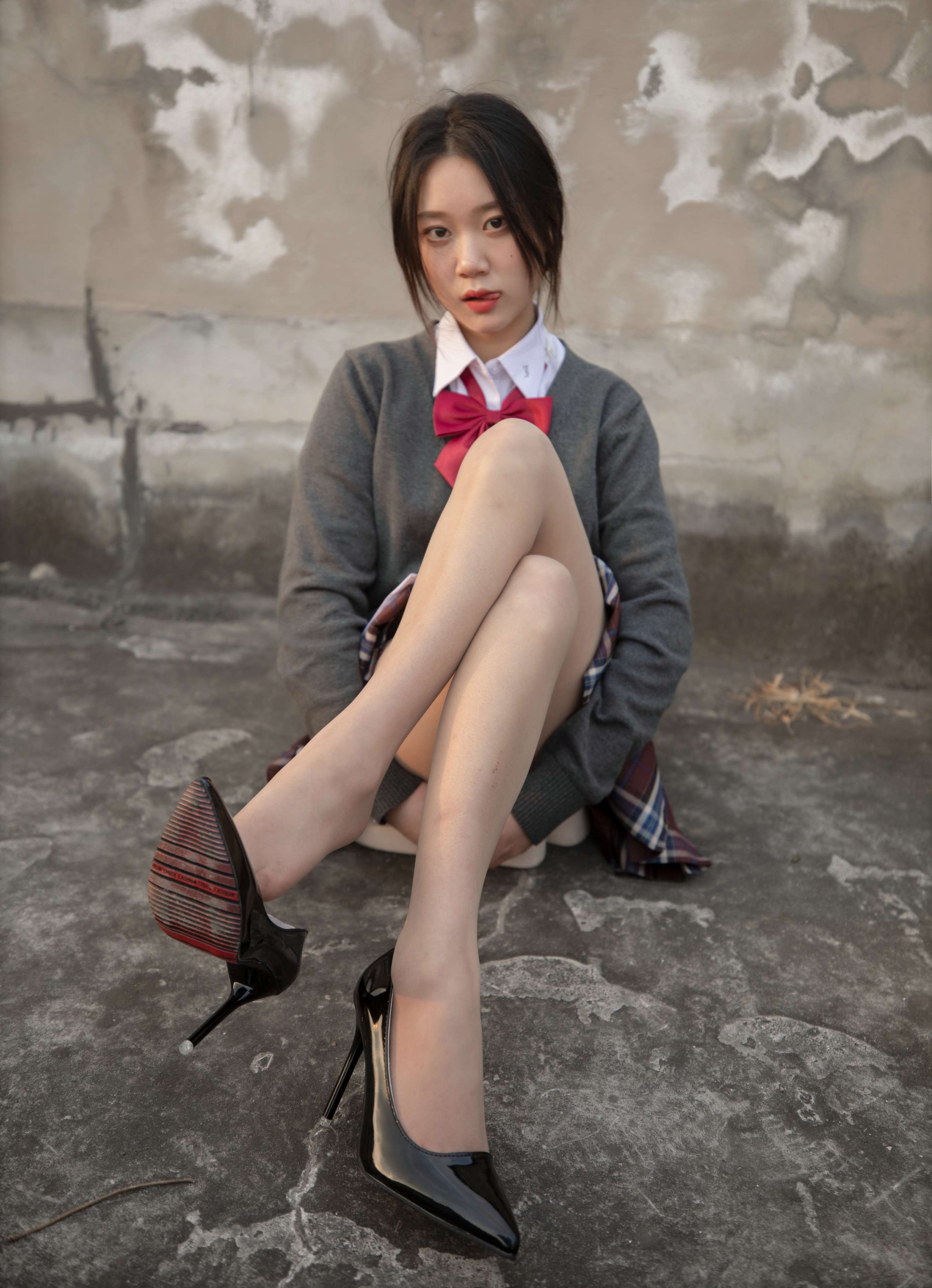 《【免费】JK装の高跟丝足》作品图