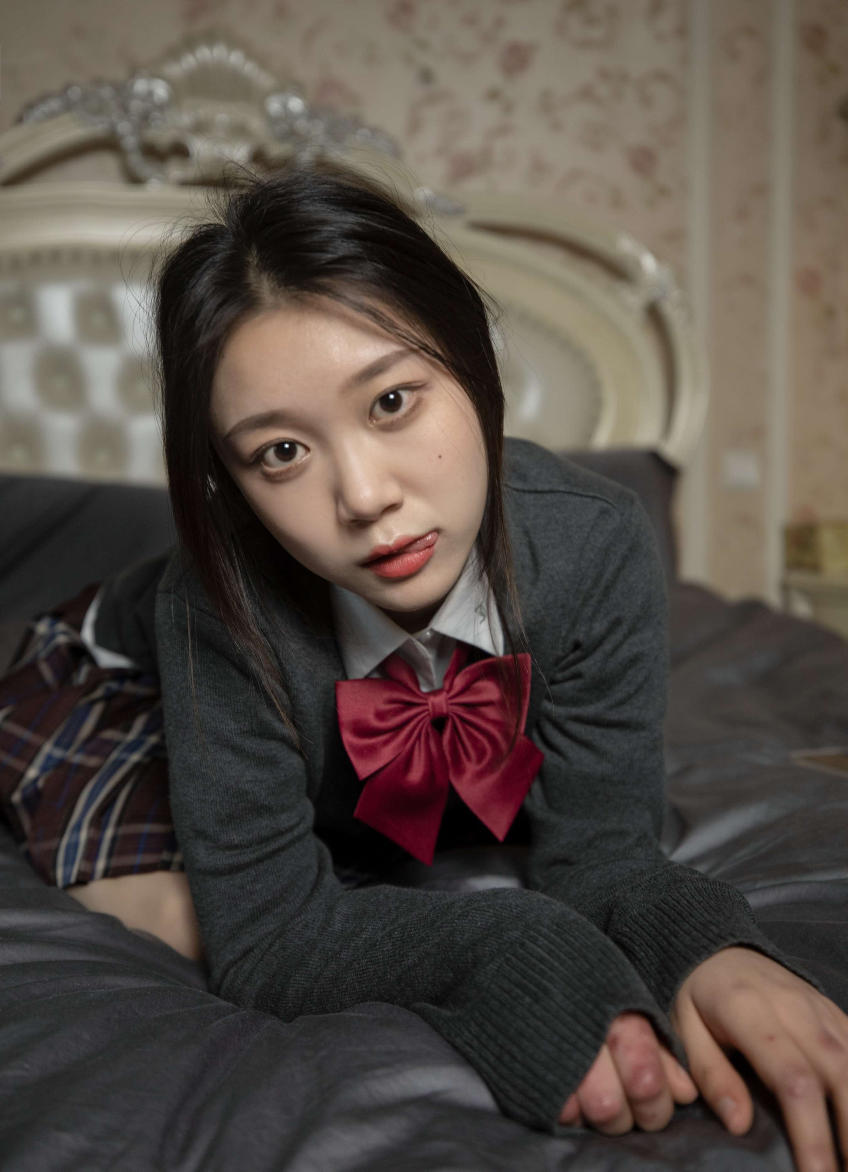 《【免费】JK装の高跟丝足》作品图