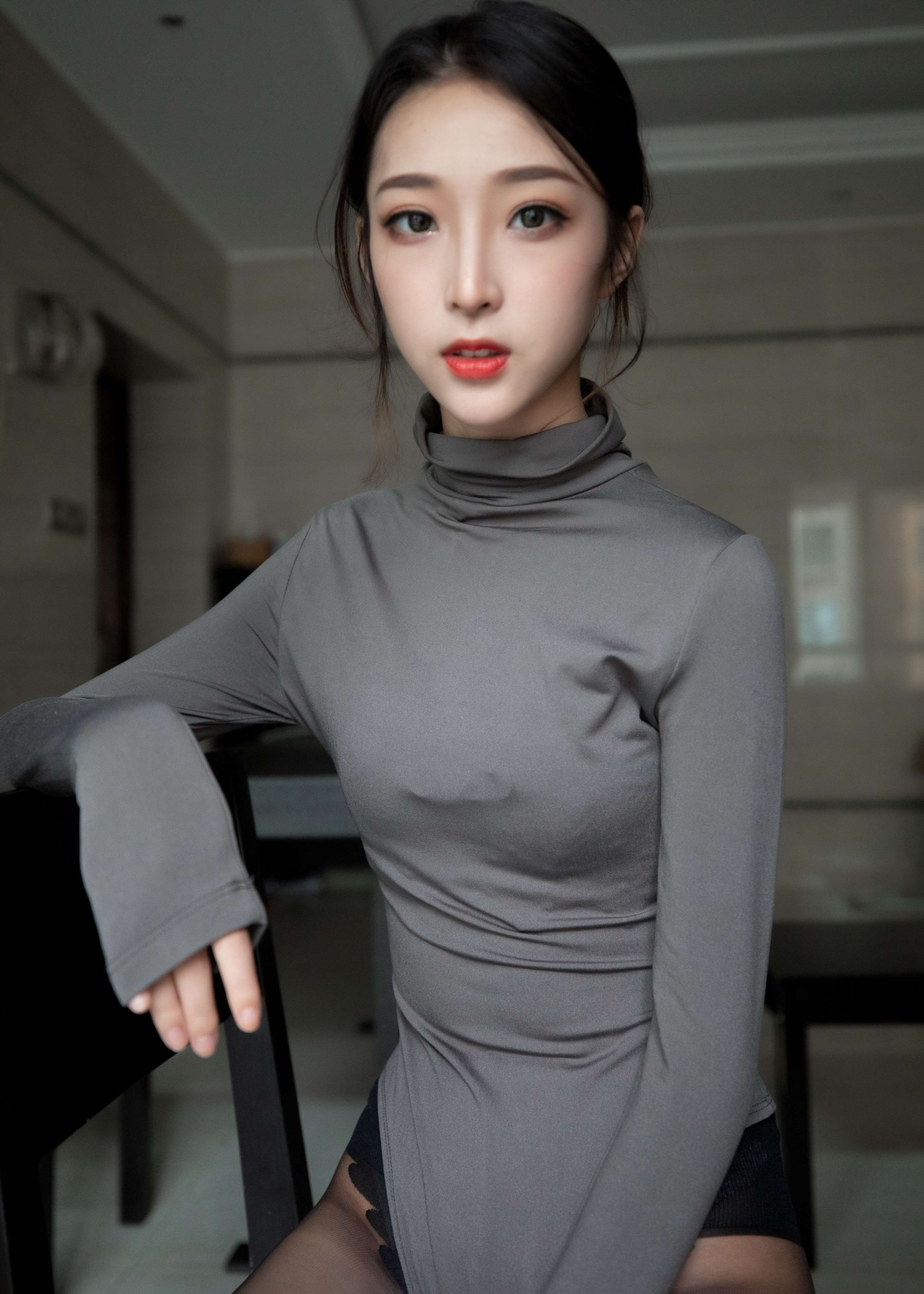 《美女主播乔儿》作品图