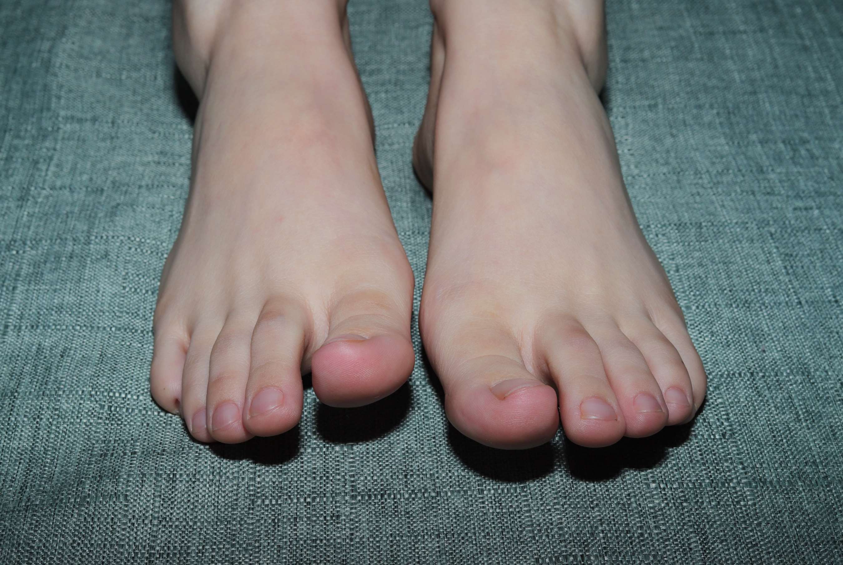 《小芳师妹脚丫如若就在眼前》作品图