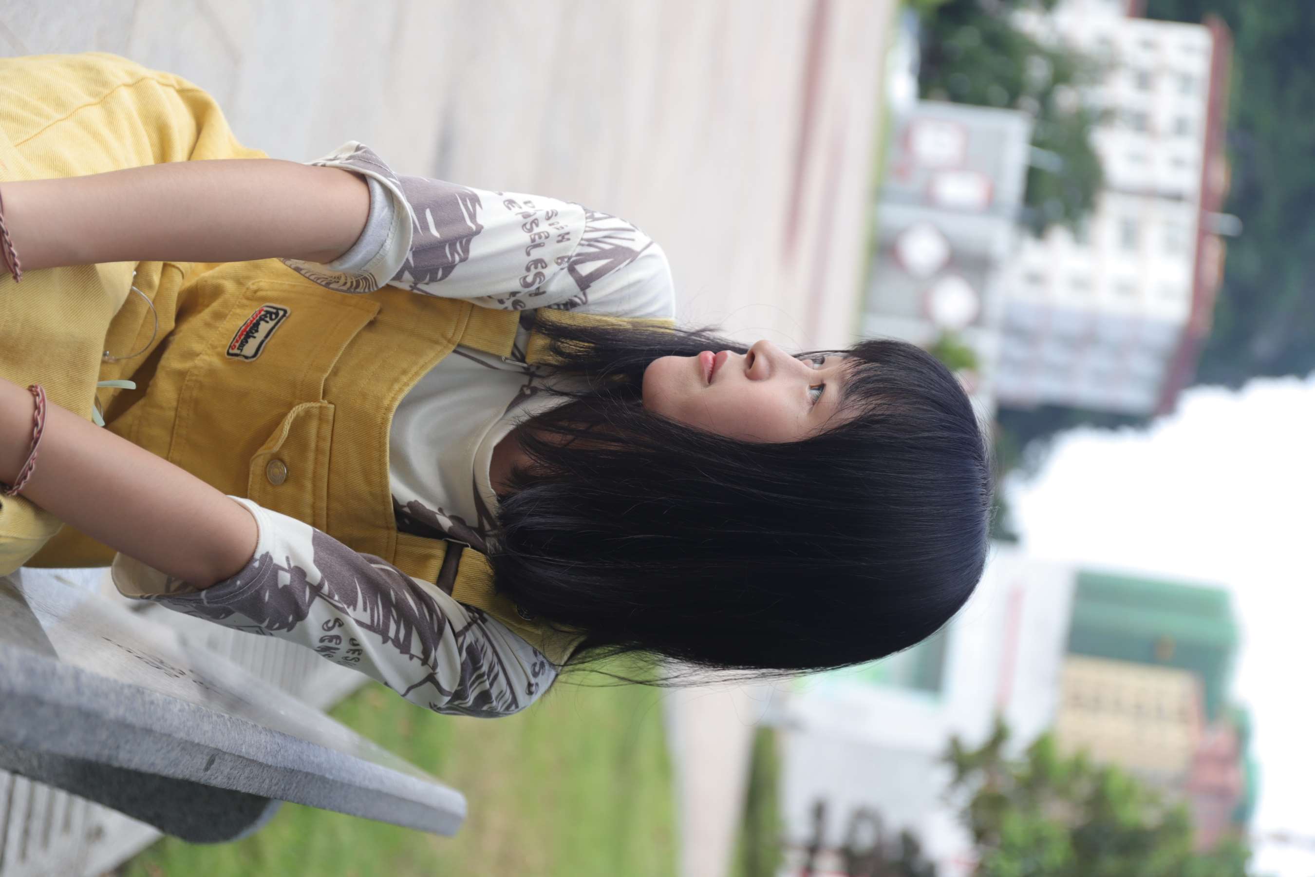 《君怡少女户外展脚丫》作品图