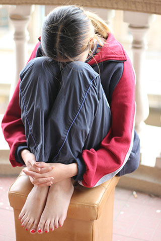 少女帆布鞋の白棉袜脚