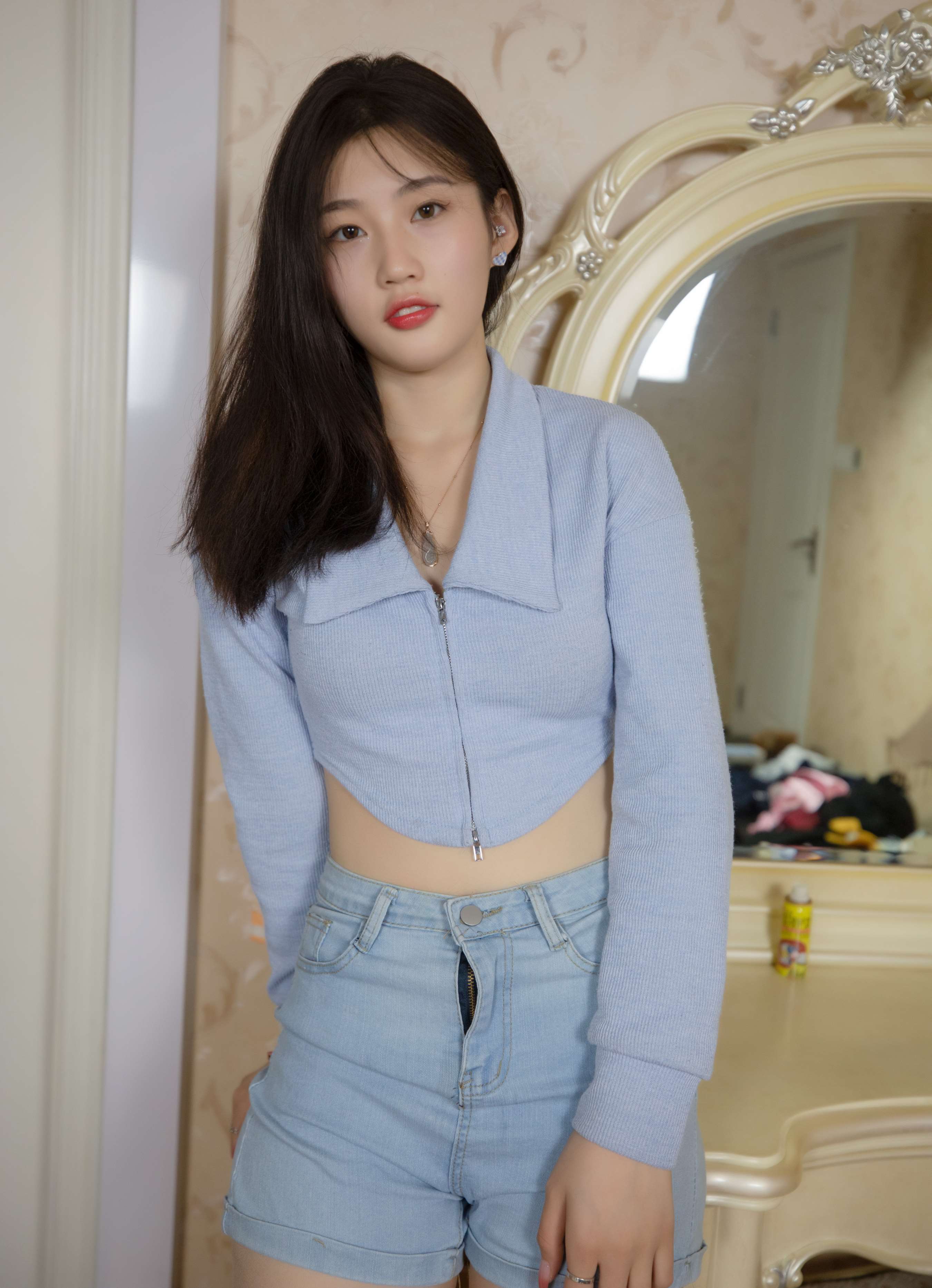 《小蛮腰师妹の丝足》作品图