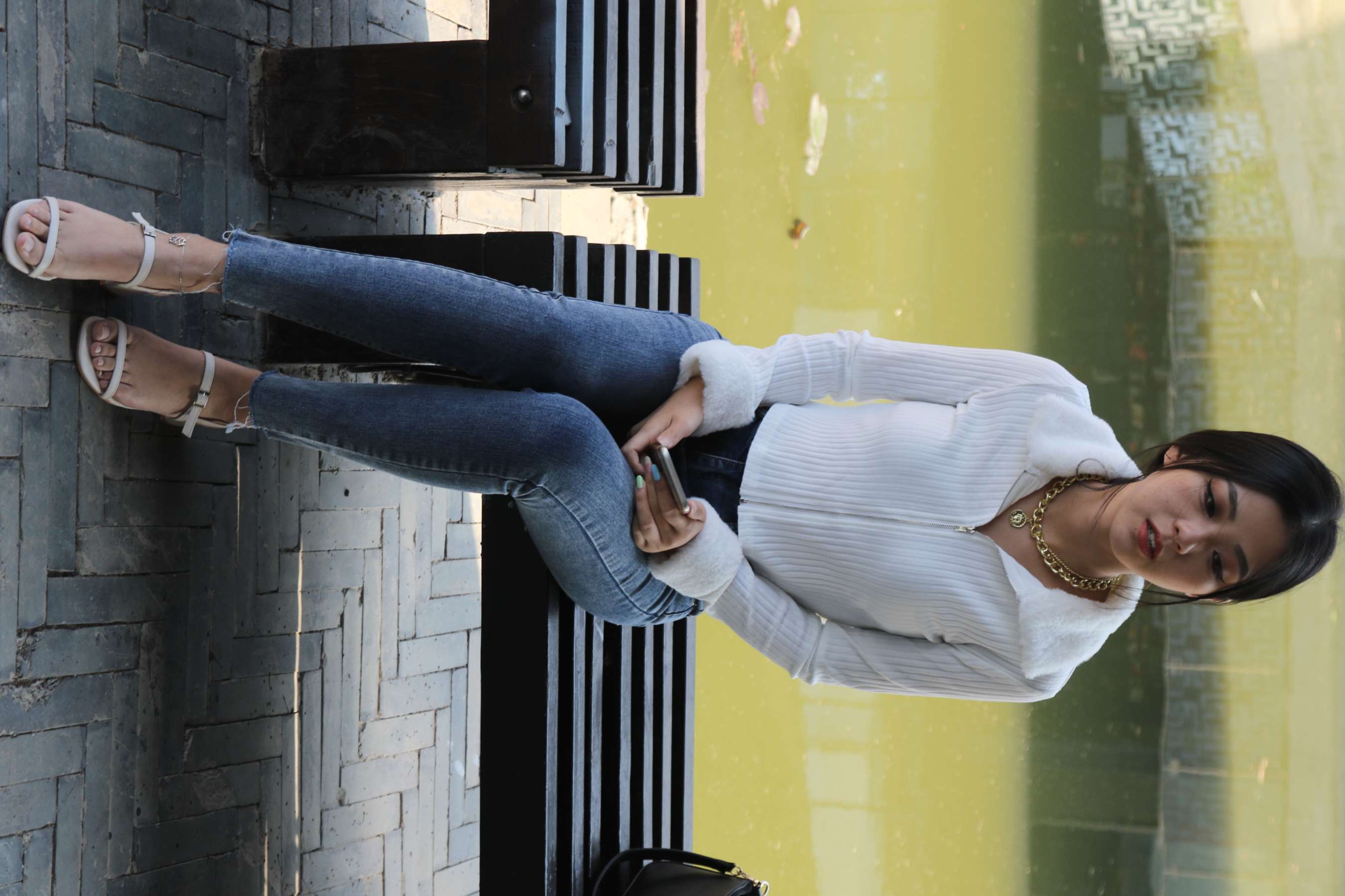 《感受春天的气息》作品图