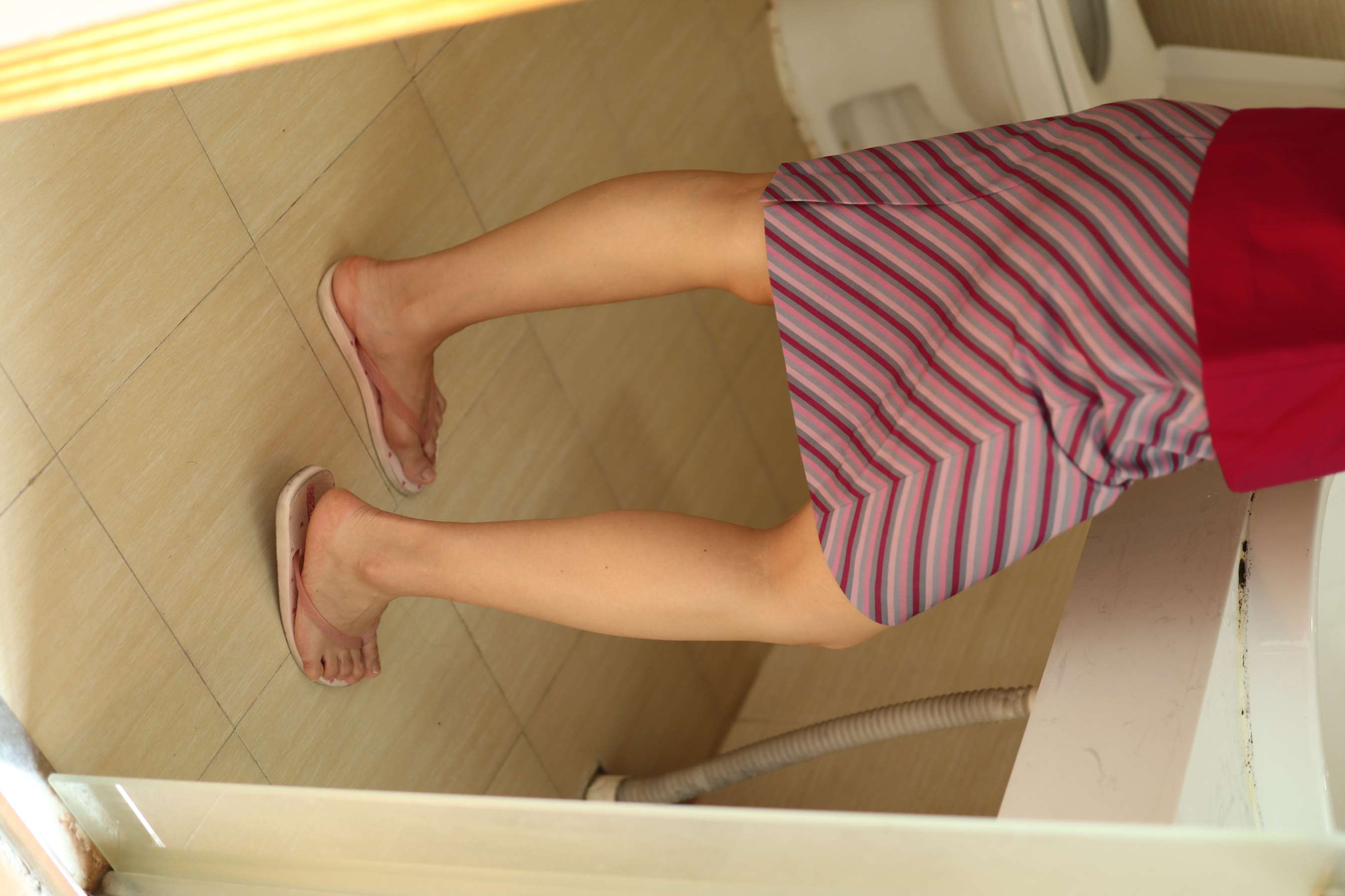 《小姐姐空姐制服の丝足》作品图