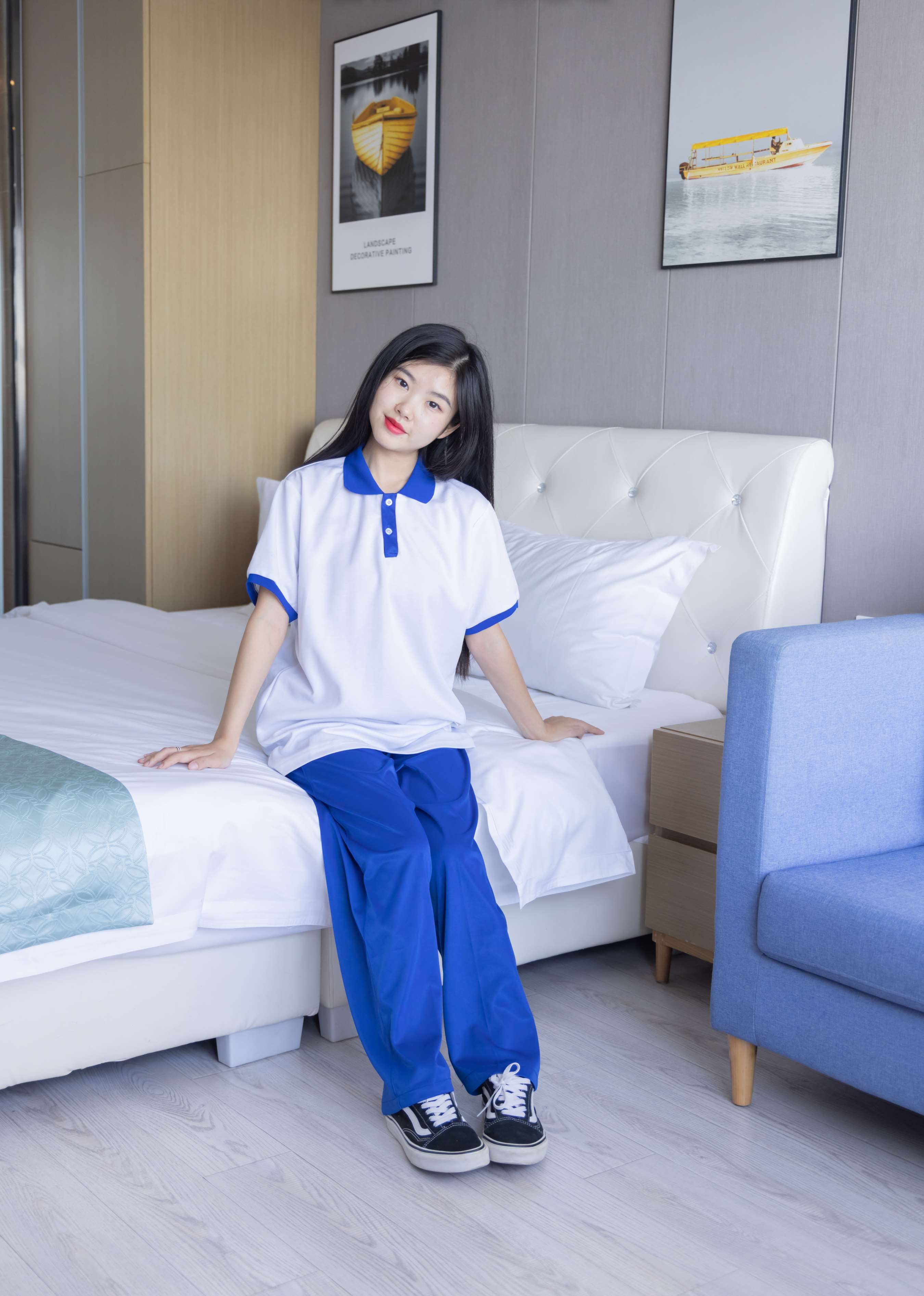 《师妹小奶熊校服の白棉袜脚》作品图