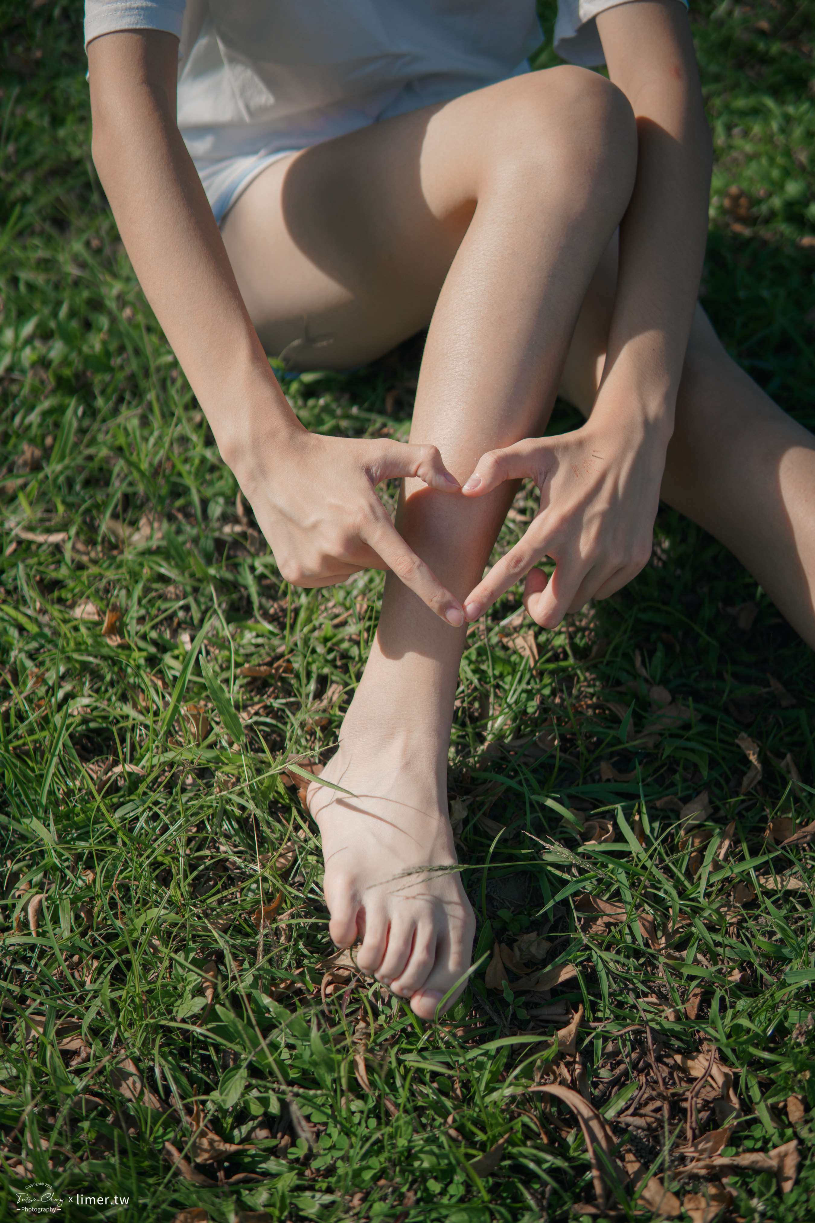 《素人学妹真理裤公园玩耍》作品图