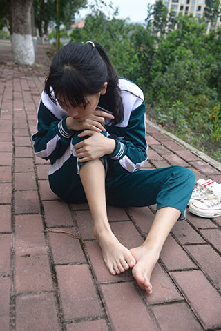 学妹校服帆布鞋の棉袜脚