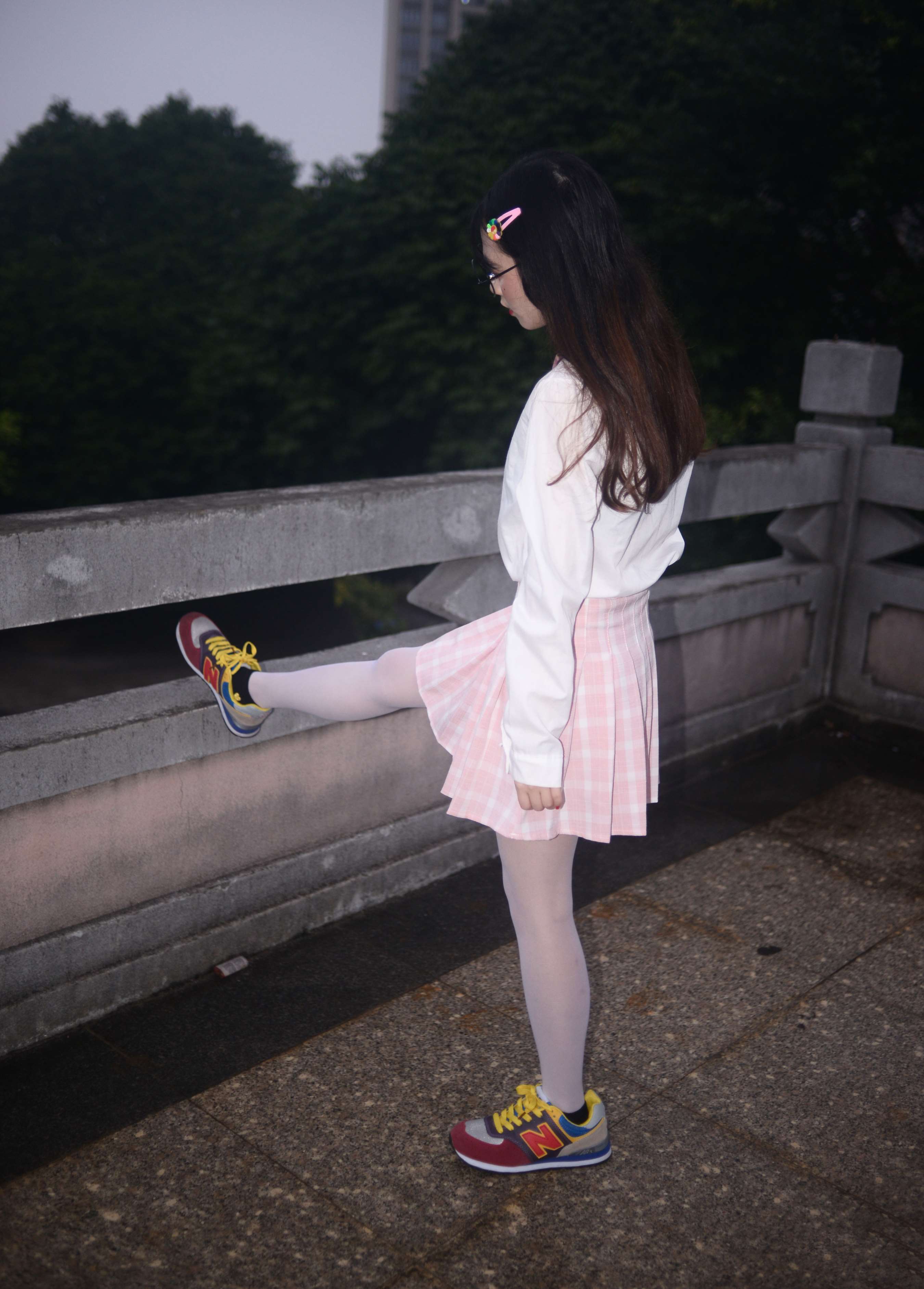 《优米学妹 糟糕又被生活叫醒》作品图