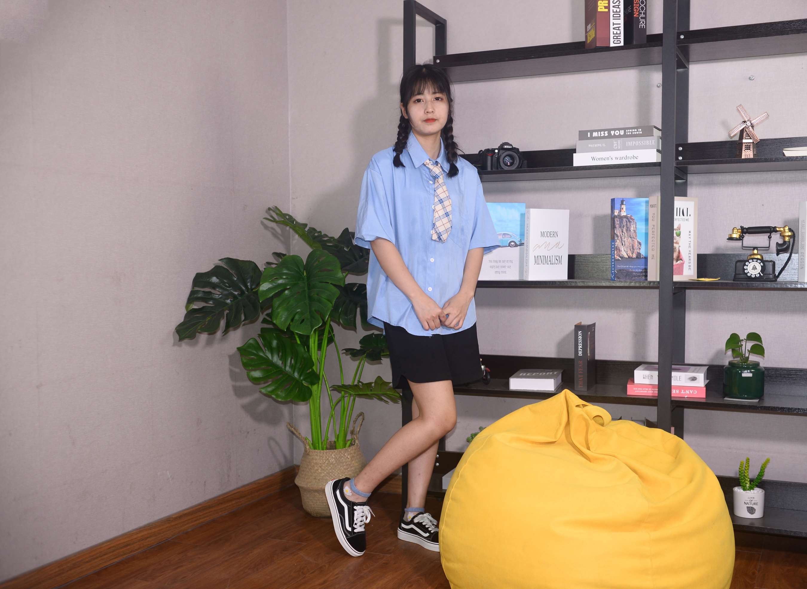 《孙怡学妹 星星是月亮一眨眼的温柔》作品图