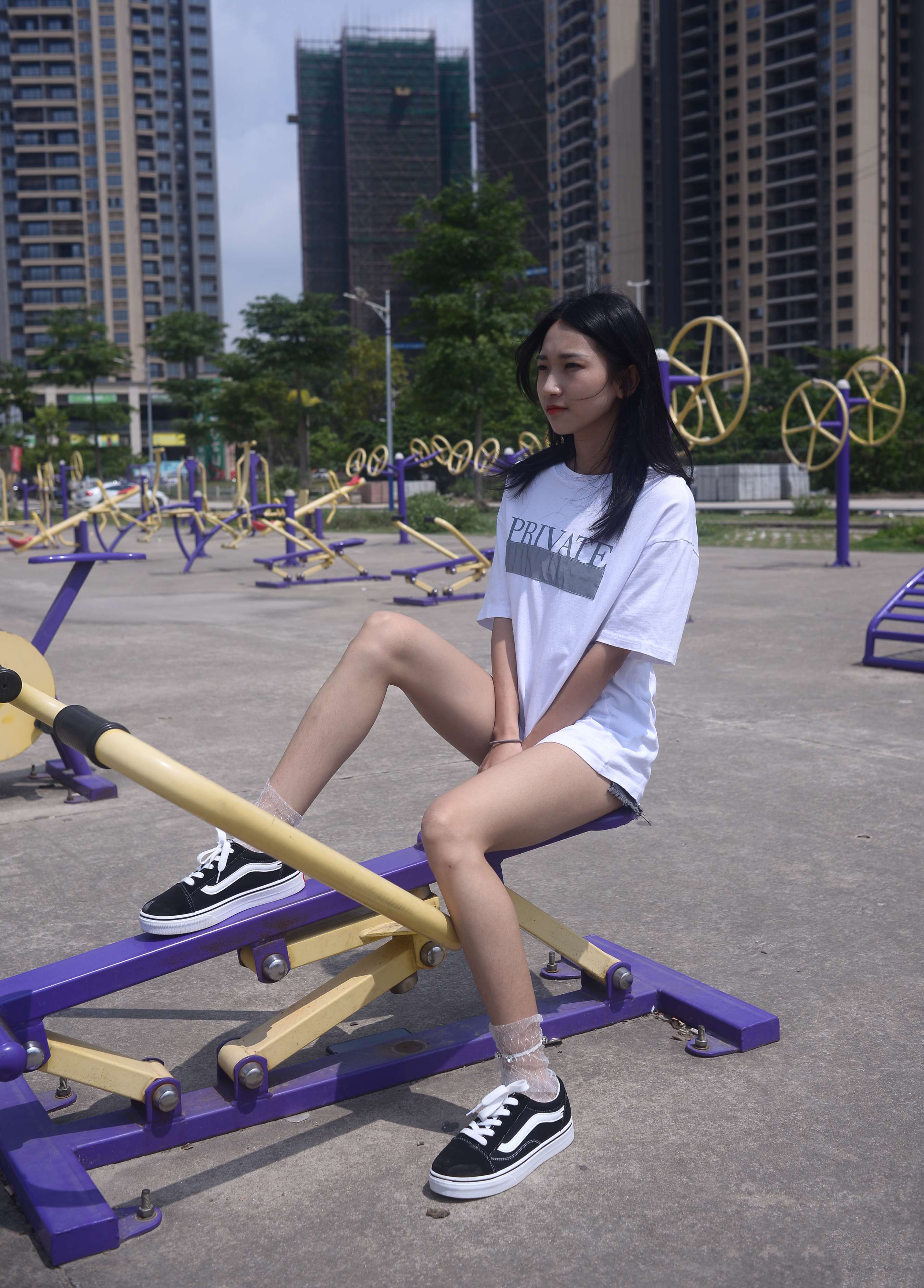 《绵绵少女 这个夏天，阳光很好》作品图