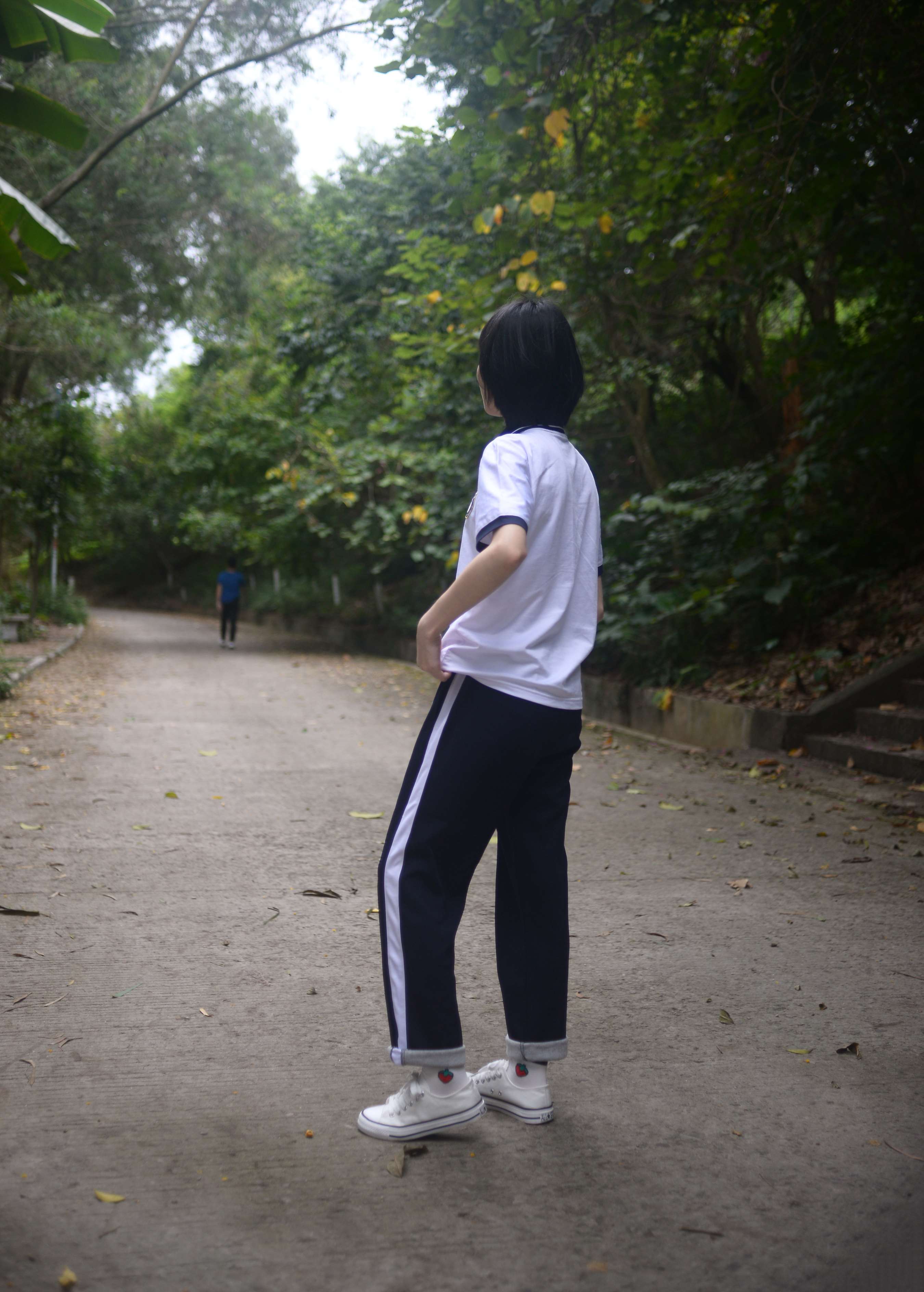 《陆佳学妹 滚烫的馨香》作品图