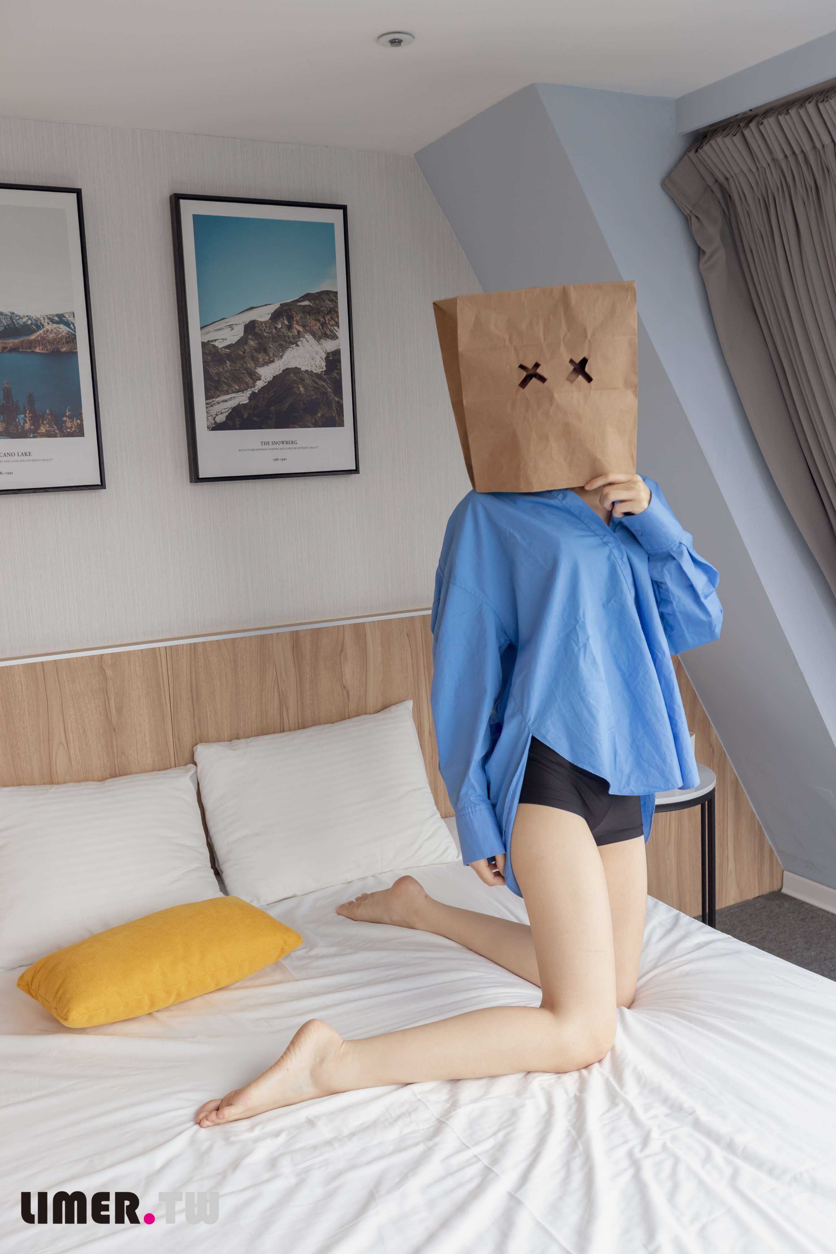 《Michii纸袋女孩不给糖就捣蛋》作品图