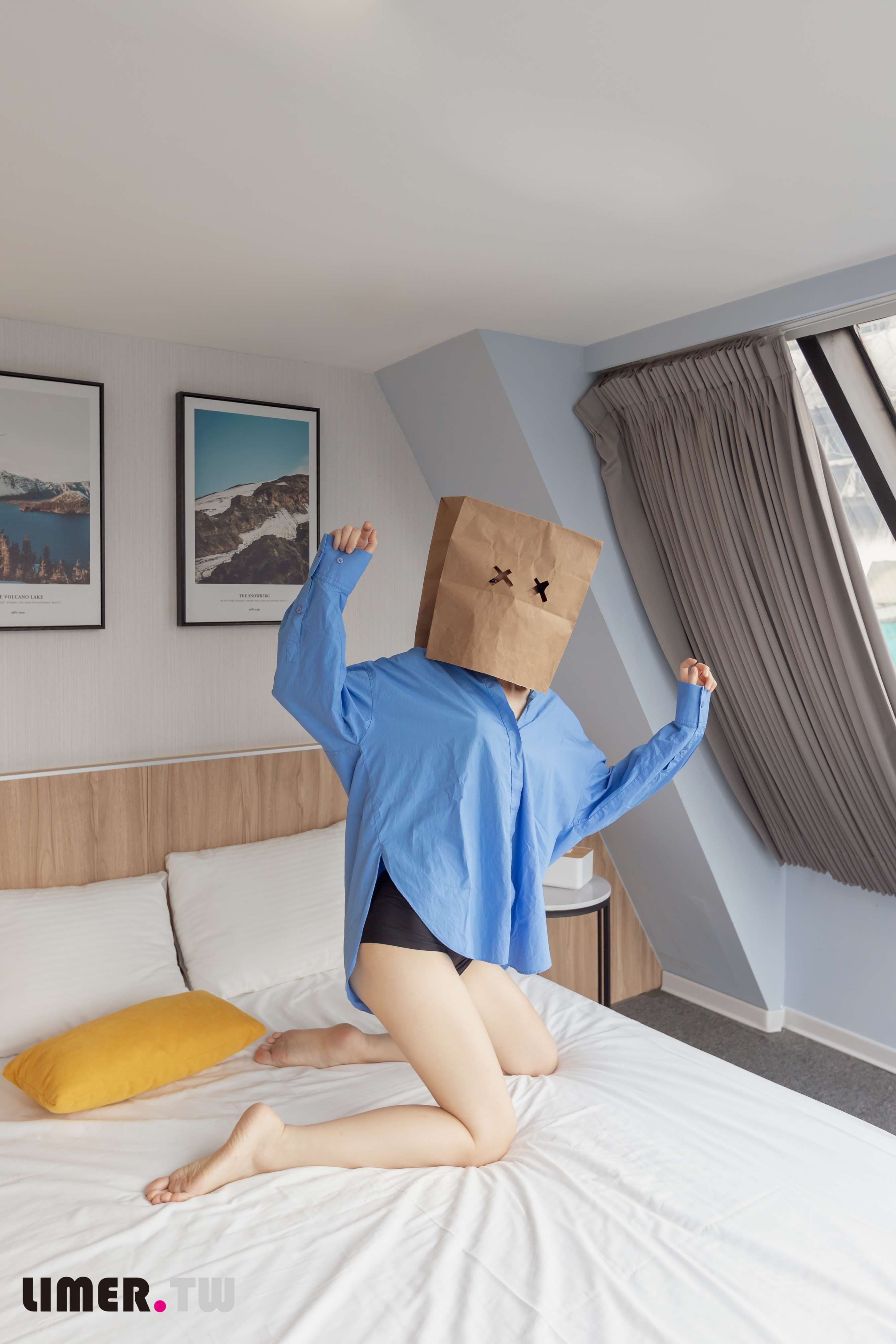 《Michii纸袋女孩不给糖就捣蛋》作品图