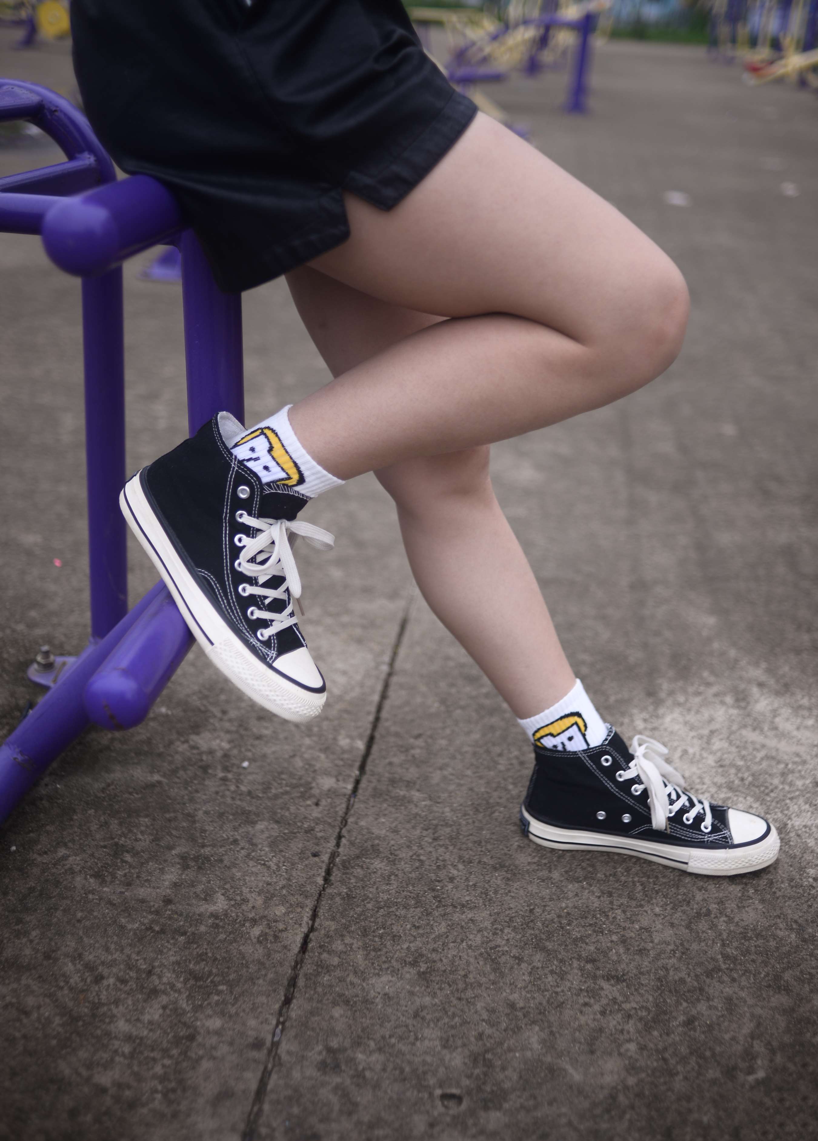 《小茜学妹 追赶日落 》作品图