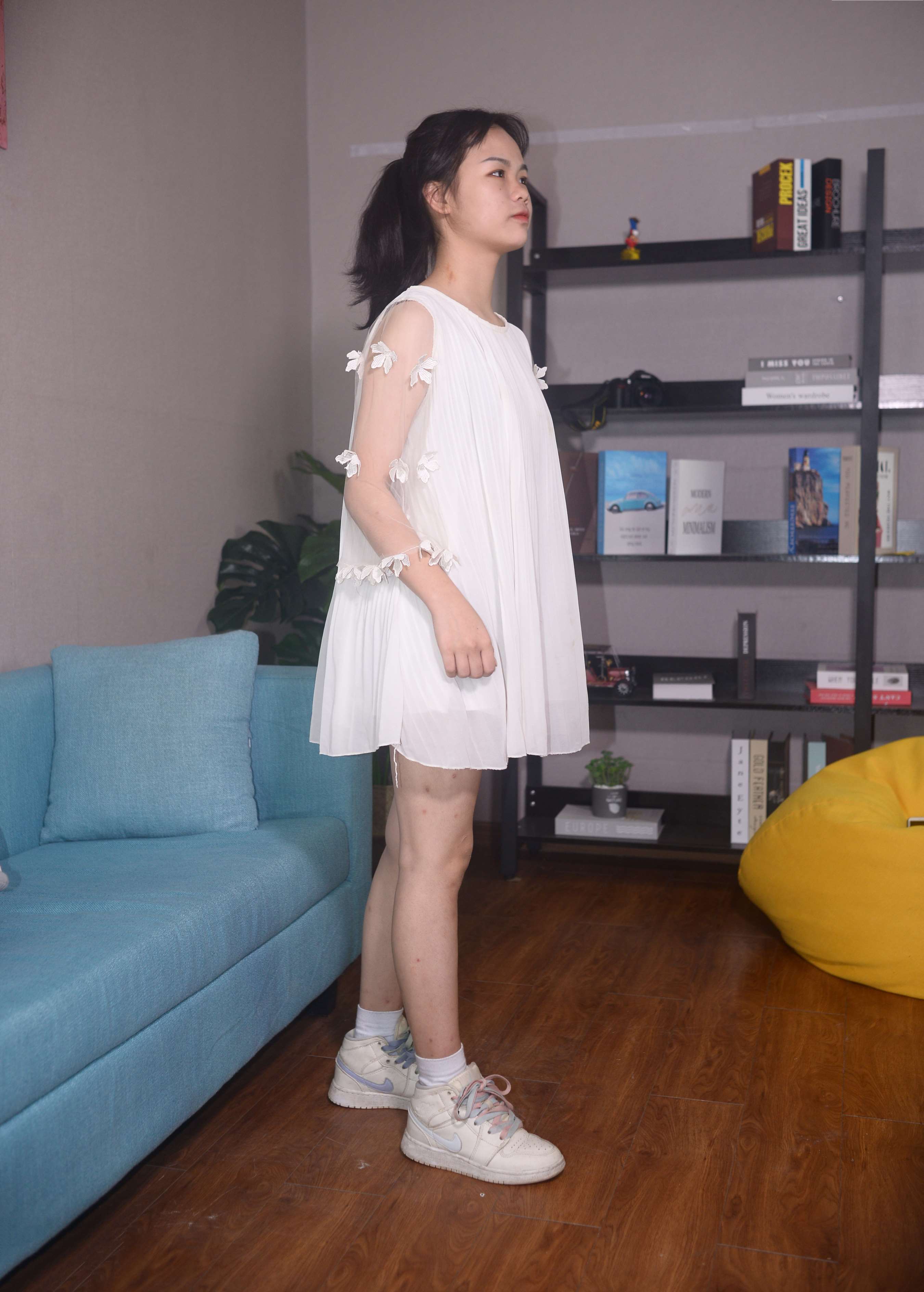 《小萱学妹 流水趁桃花》作品图