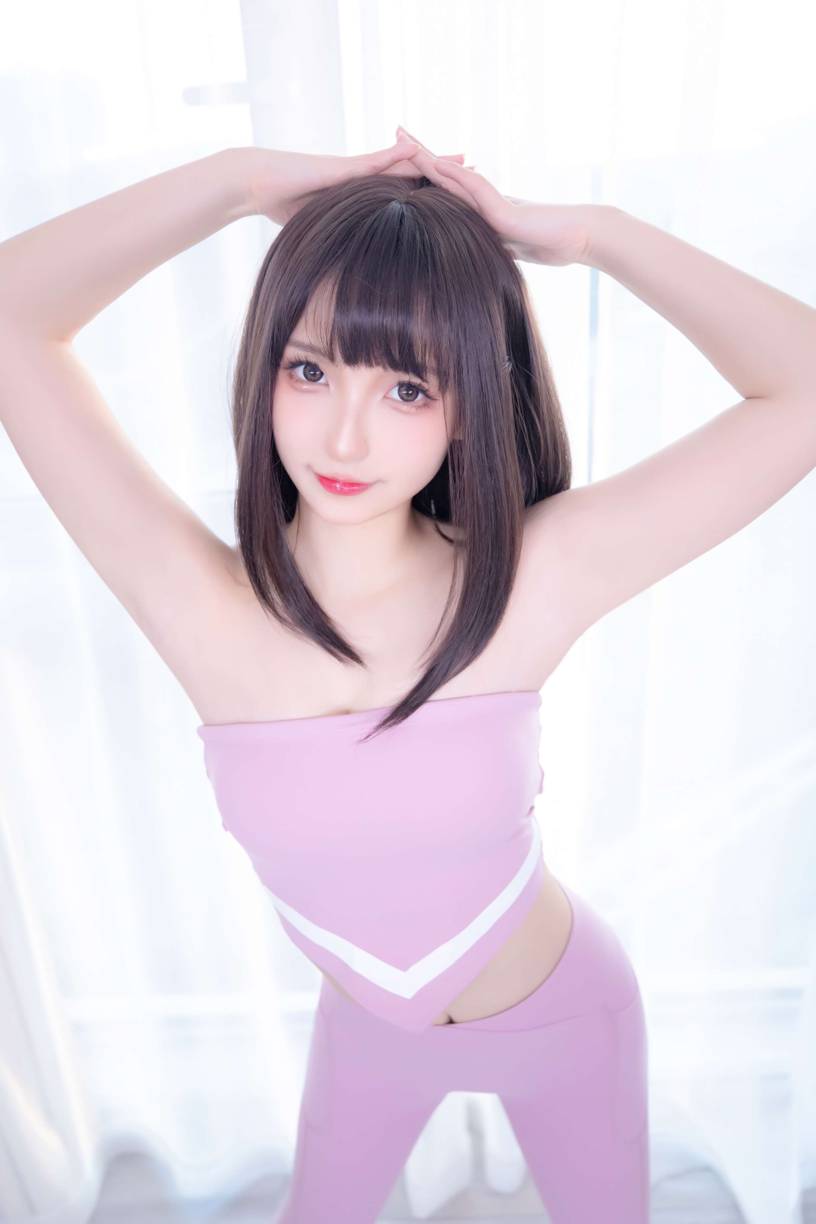 《草莓蜜桃》作品图