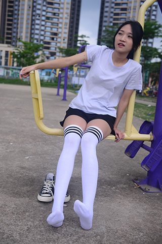 绵绵学妹 日光温柔