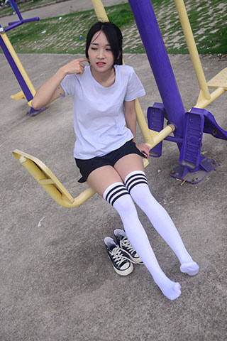 绵绵少女 日光温柔