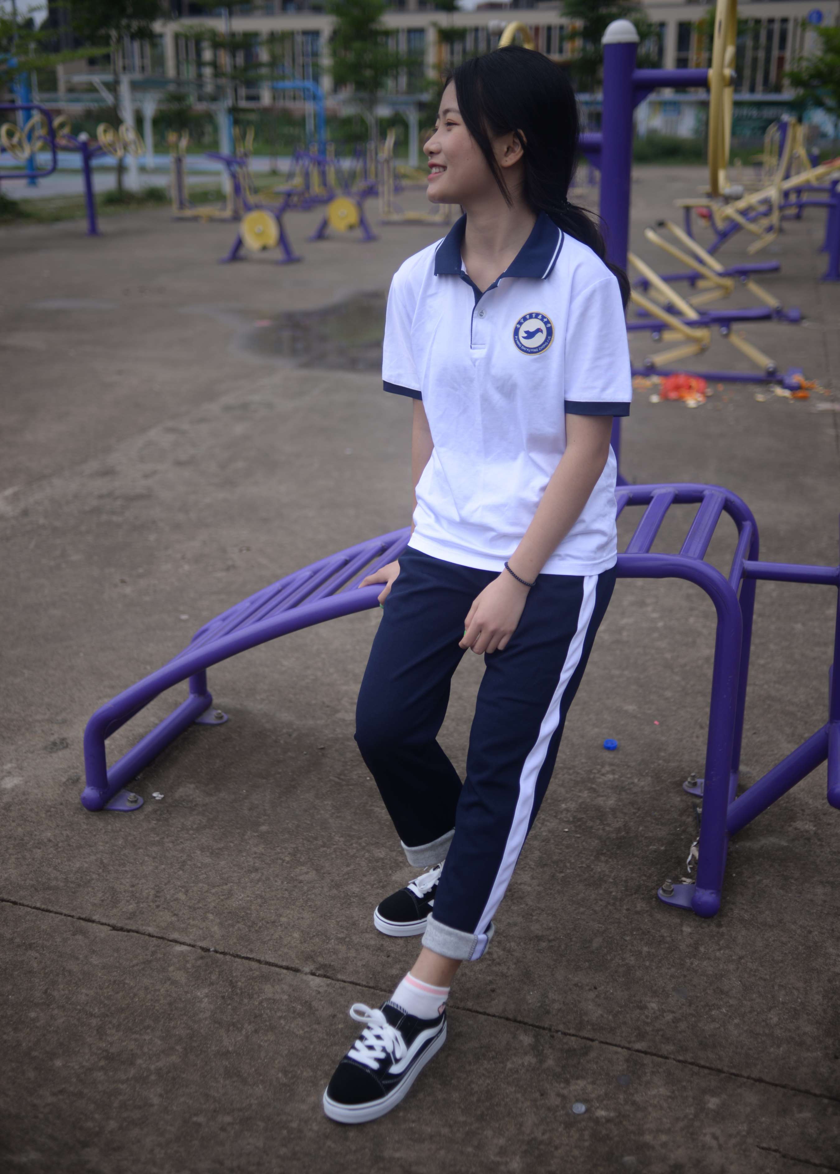 《周子琪少女 夜雨初停的早晨》作品图