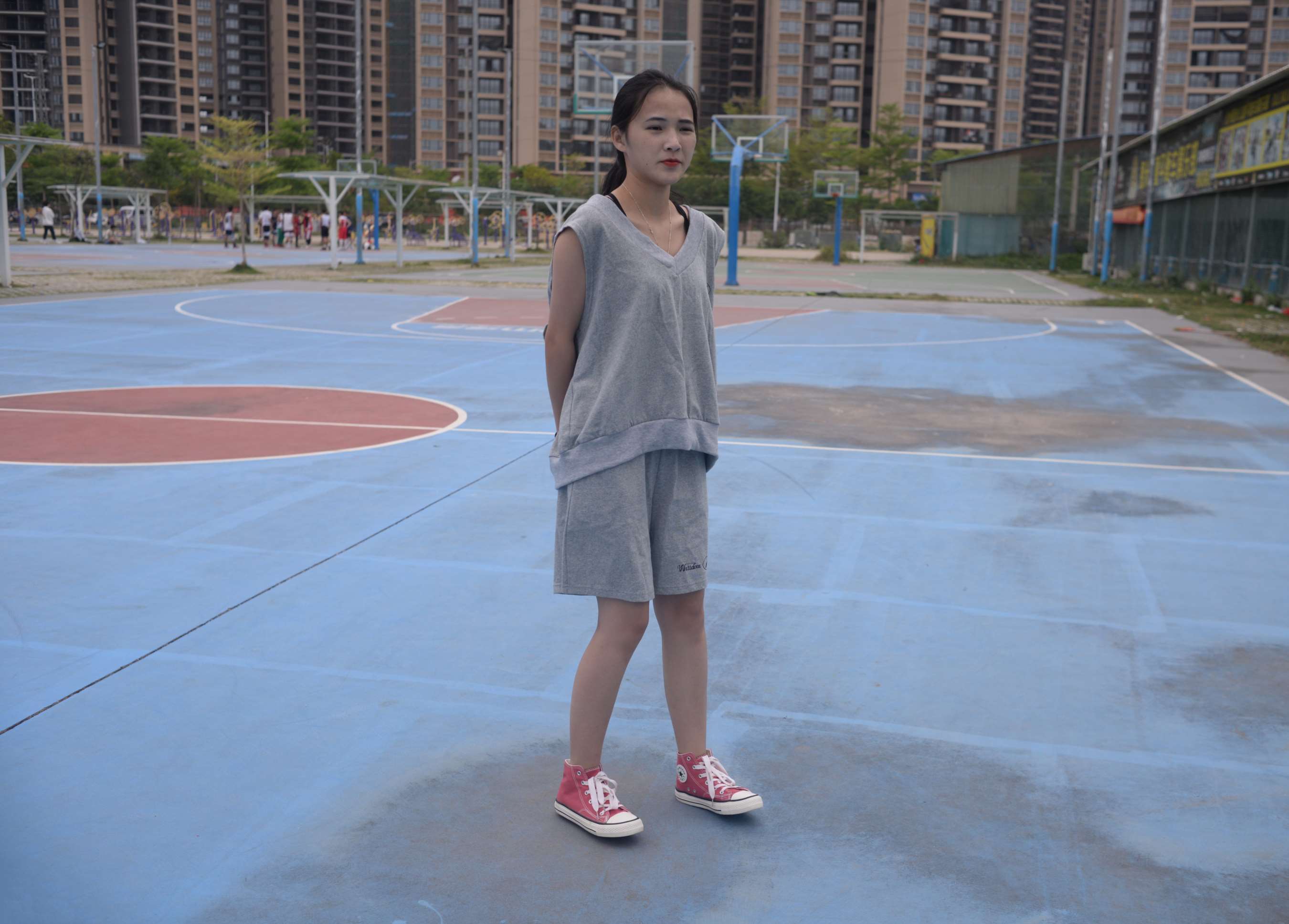 《小米酱小姑娘 好看的锁骨千篇一律 》作品图