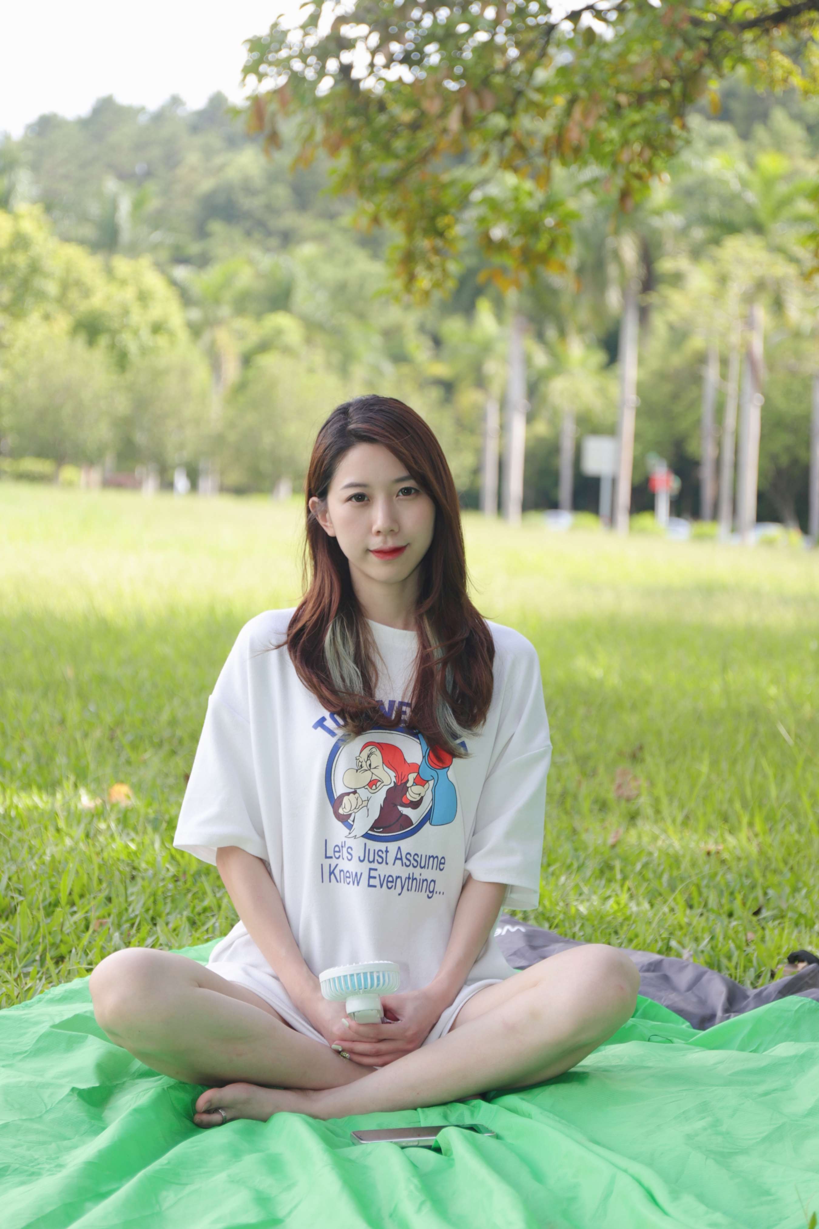 《幼教老师小姐姐楚楚首发修长脚丫》作品图