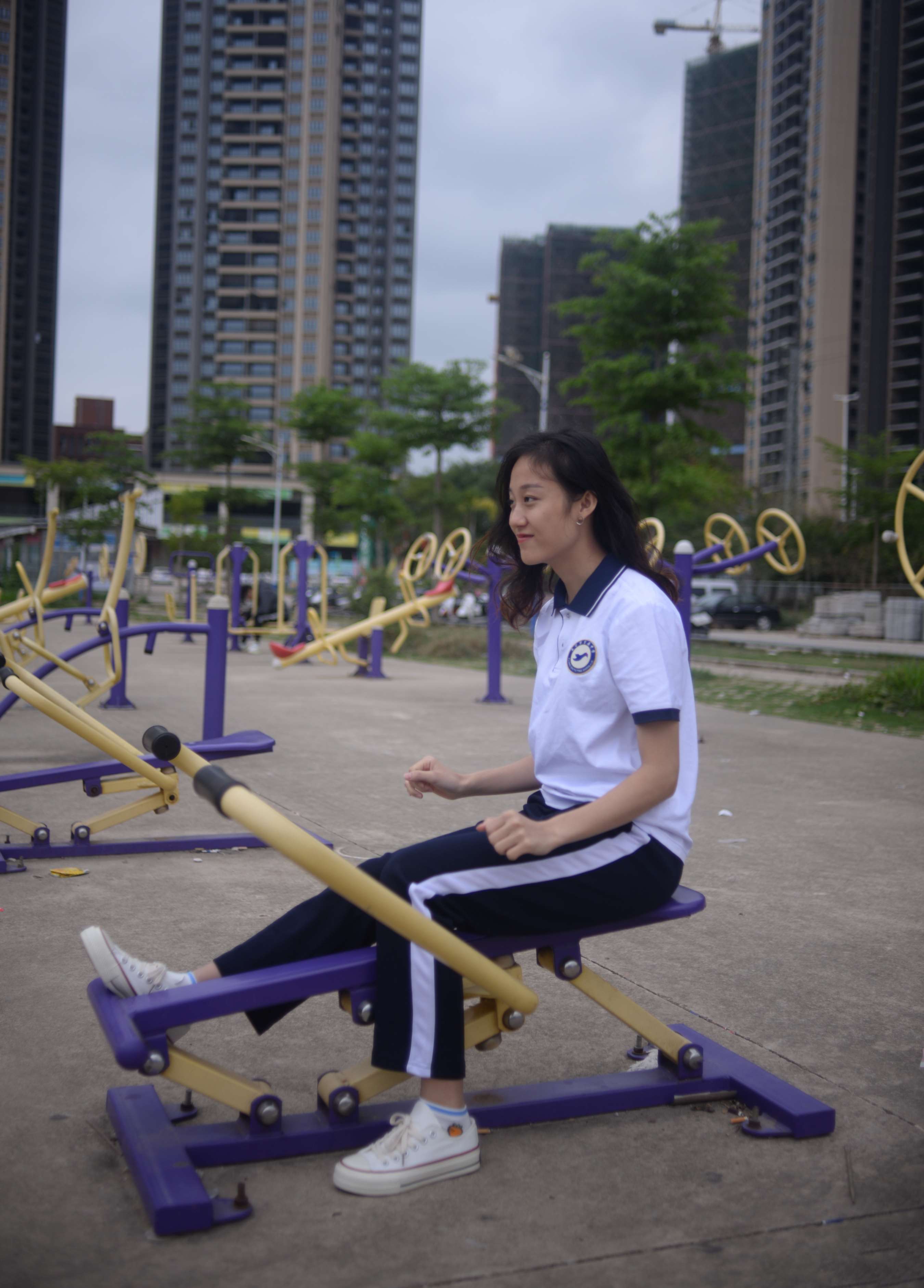 《可岚少女 没有太阳的晴天 》作品图