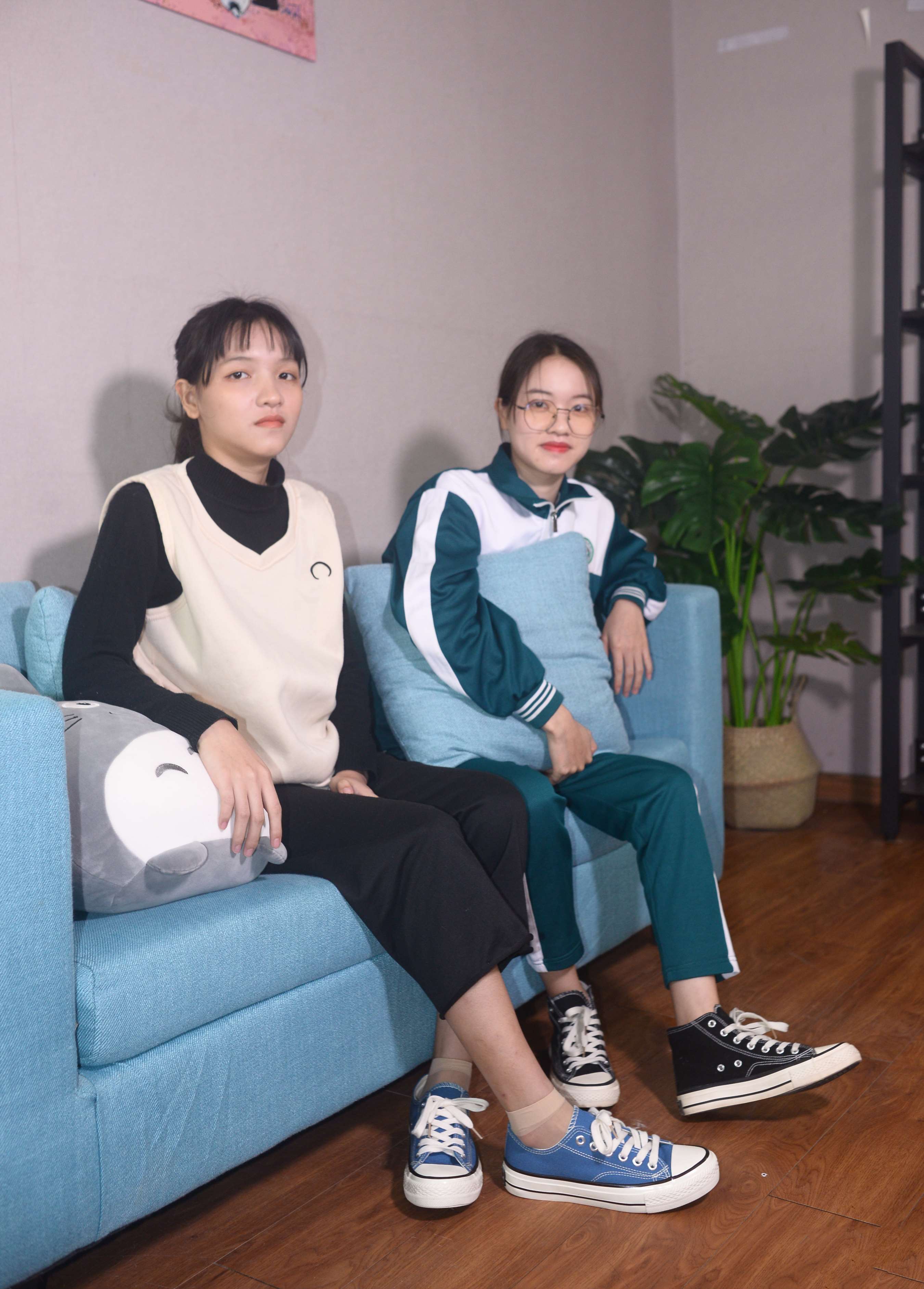 《点点&欣悦 最是那一低头的温柔》作品图