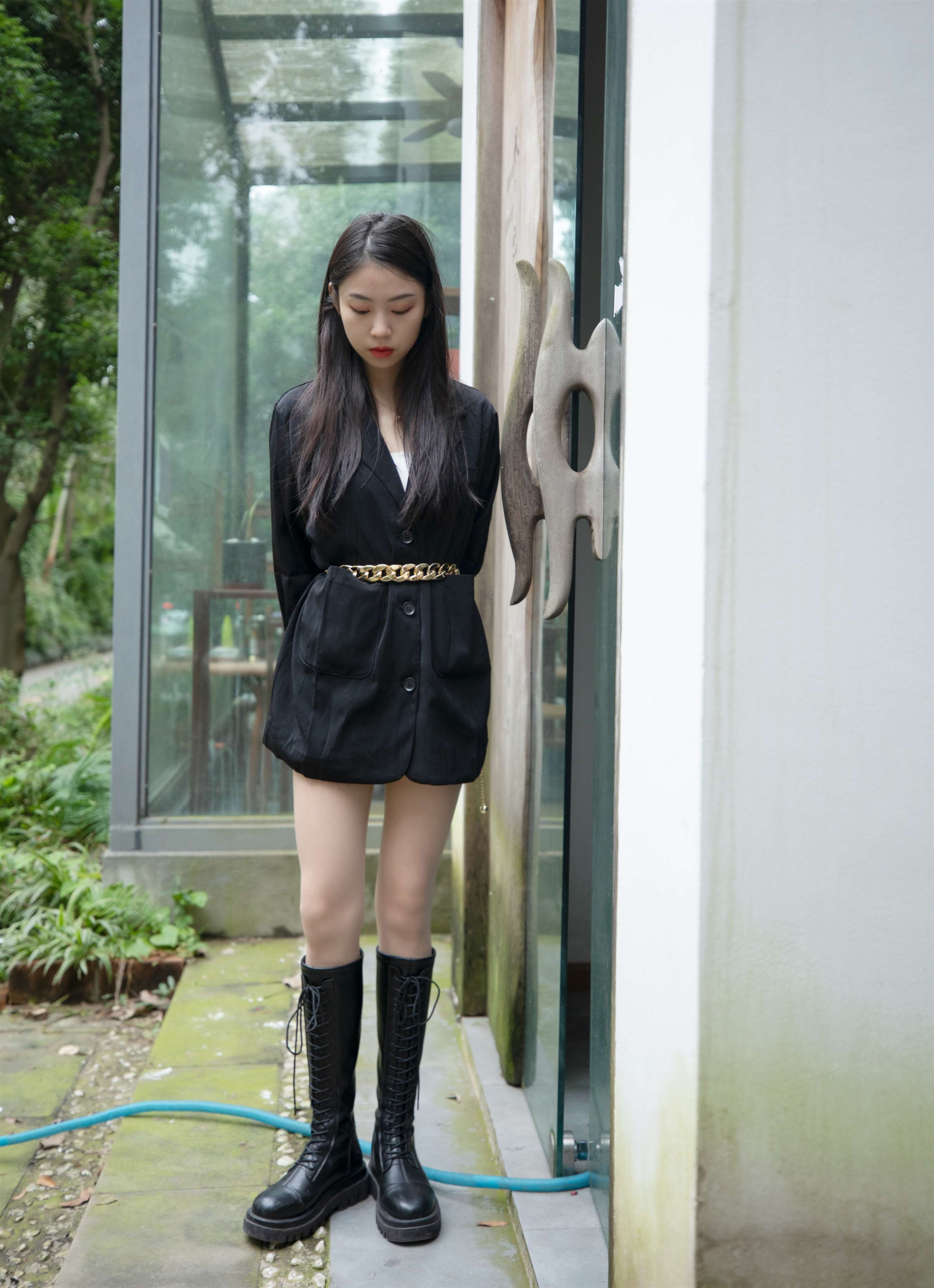 《超细腿 娜贝儿》作品图