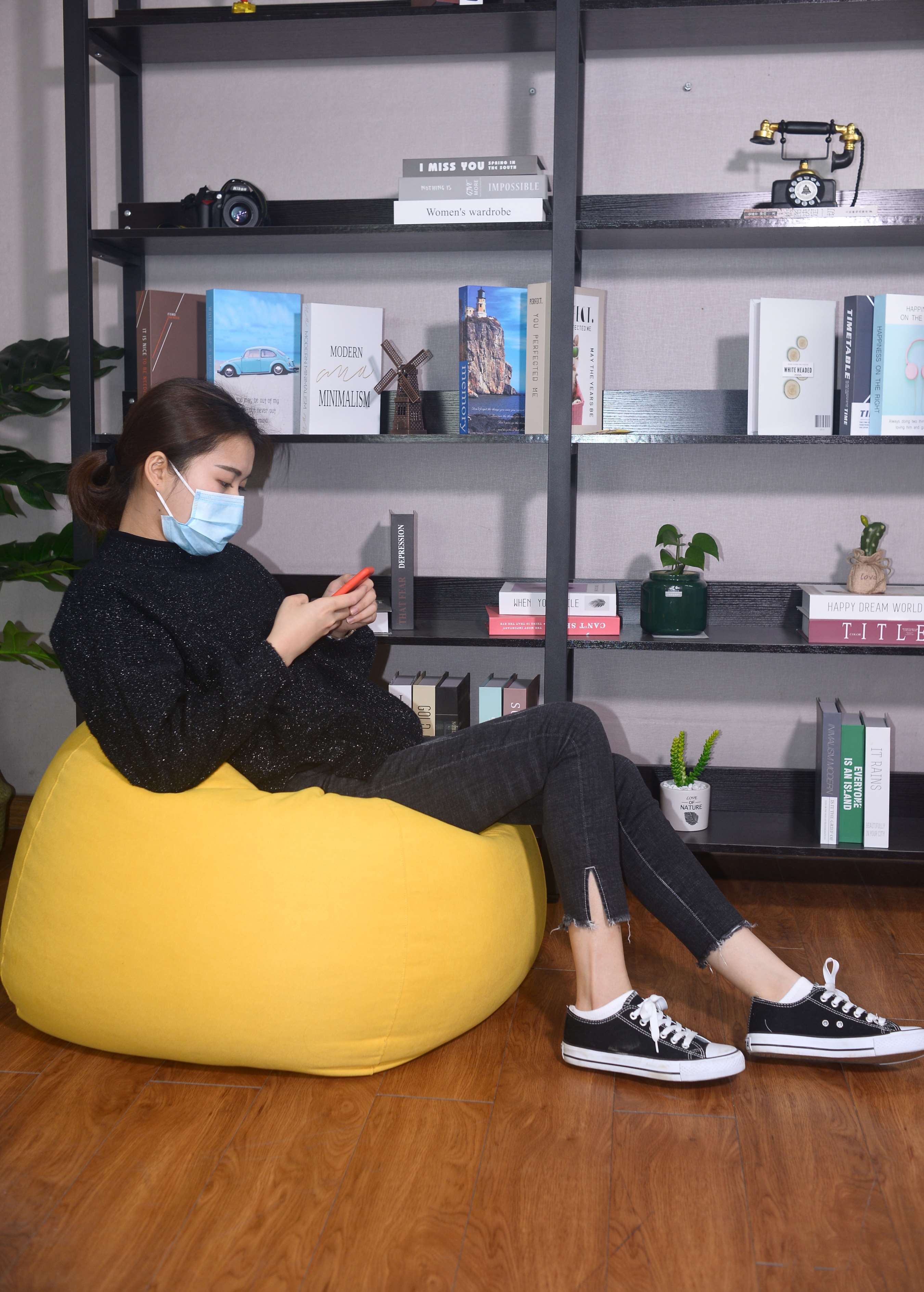 《阿雅 落日弥漫的橘》作品图