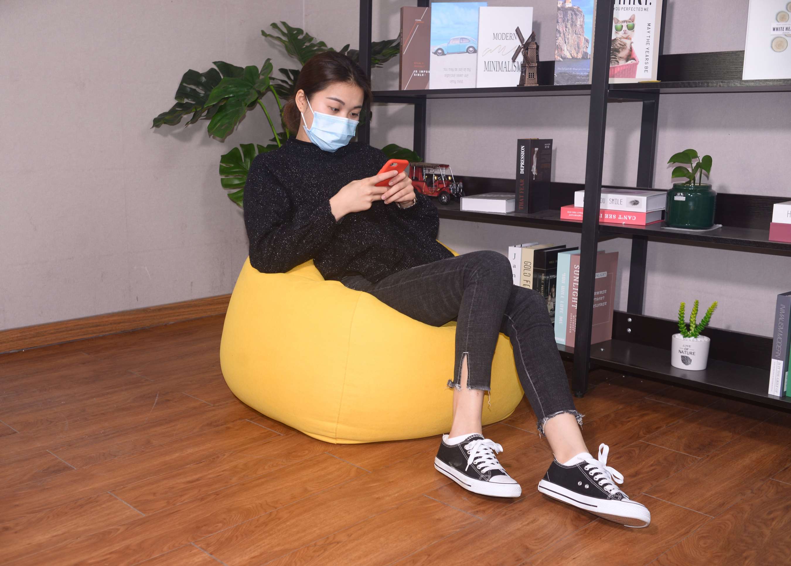 《阿雅 落日弥漫的橘》作品图