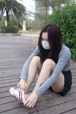 文文少女 你好，春天！