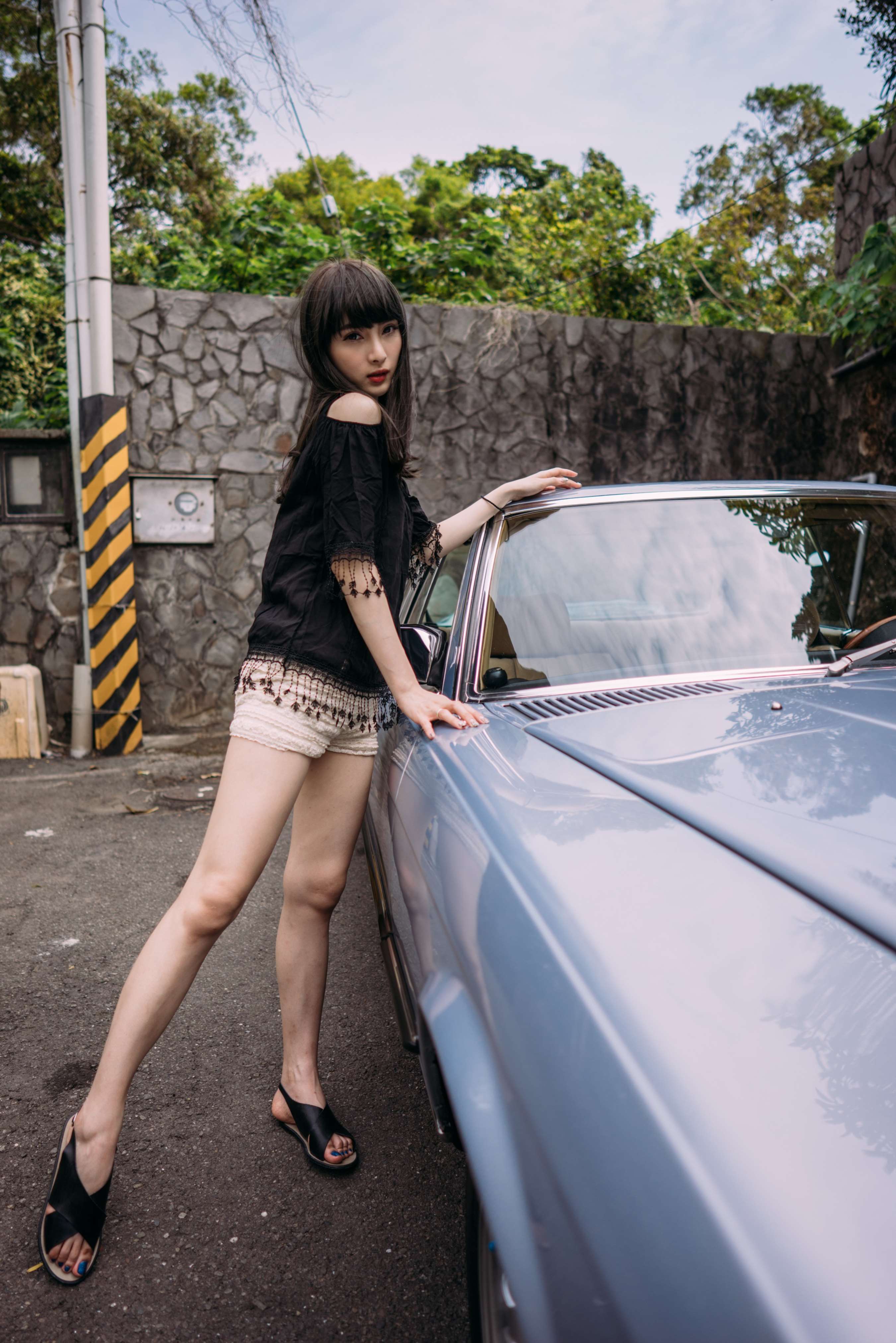 《小姐姐豪车の嫩足》作品图