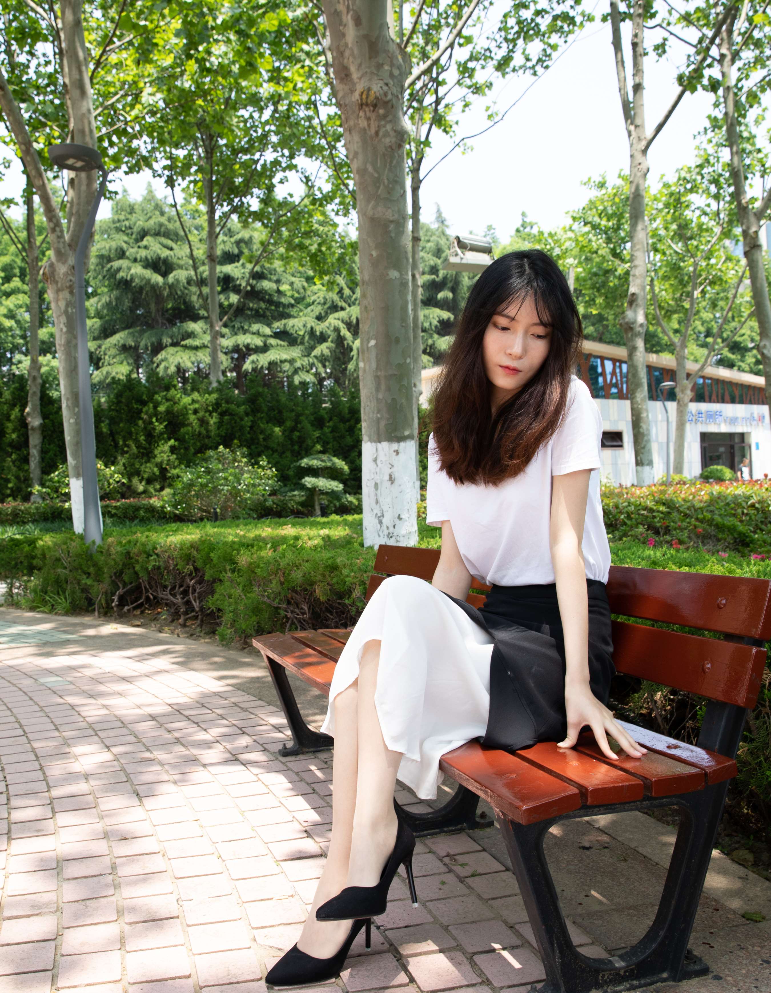 《猫耳小姐姐-夏日雨阳》作品图