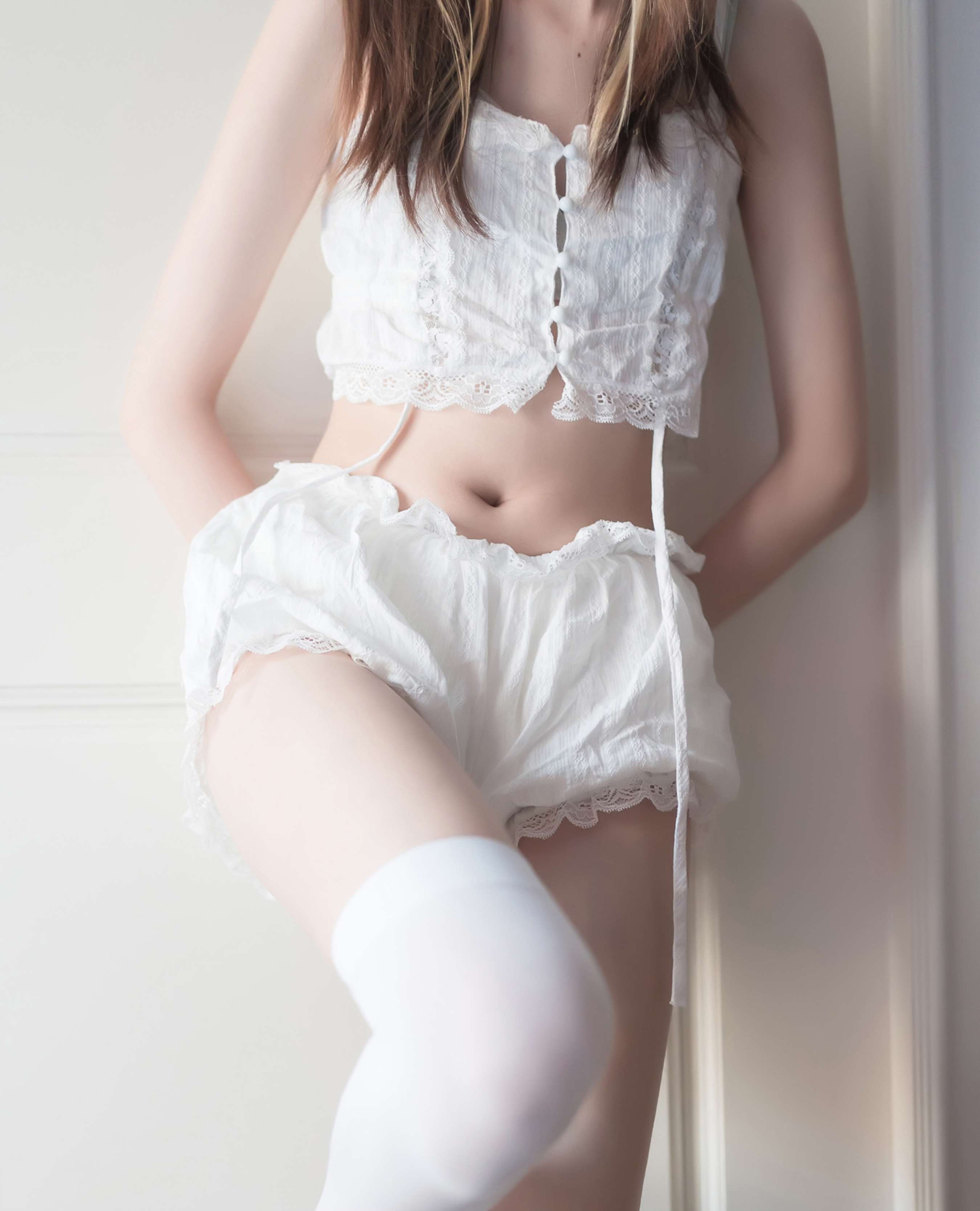 《少女私房睡衣白丝》作品图