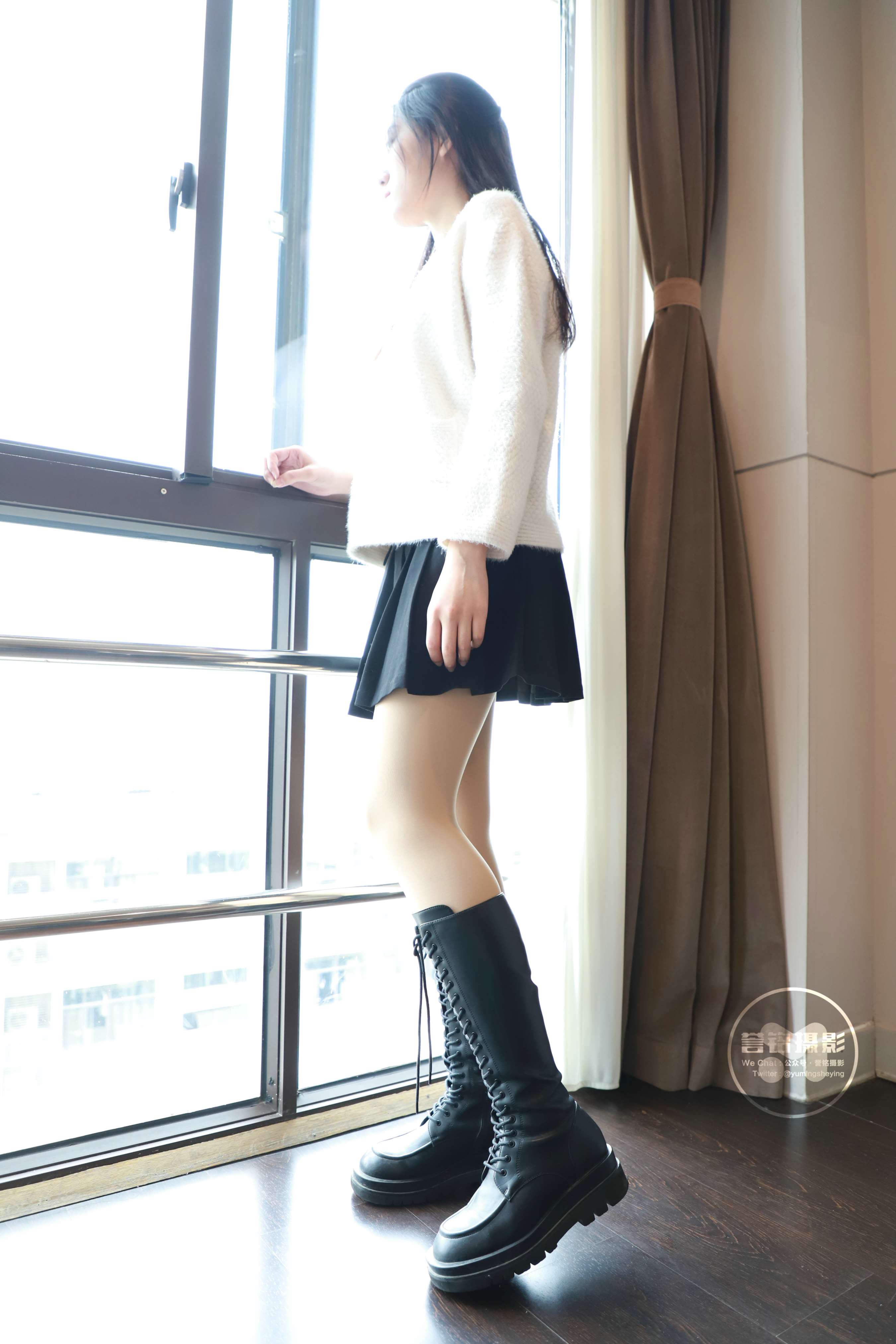 《[寄卖]名誉传媒《长靴の厚丝足》》作品图