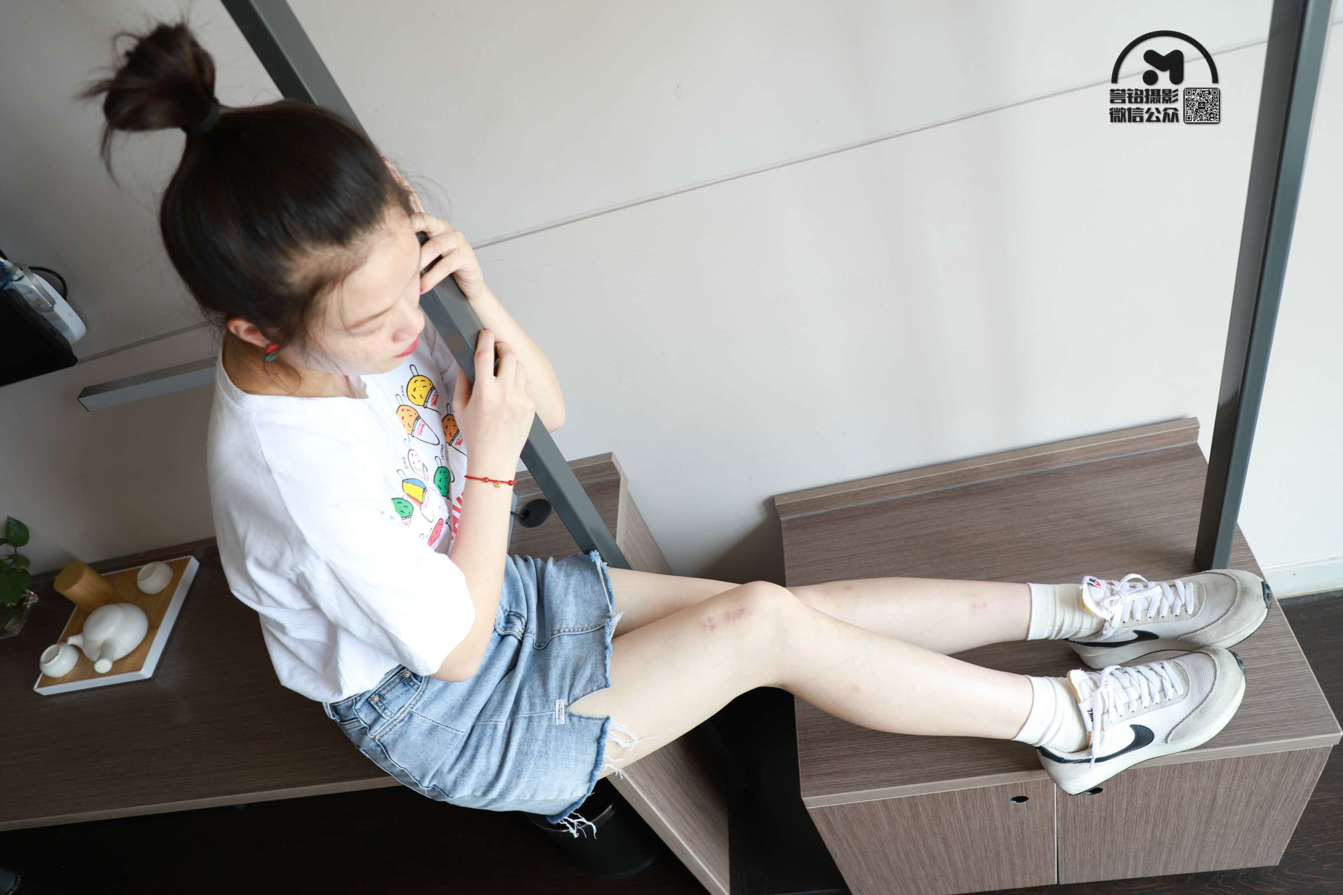 《[寄卖]名誉传媒《热裤の棉袜脚》》作品图