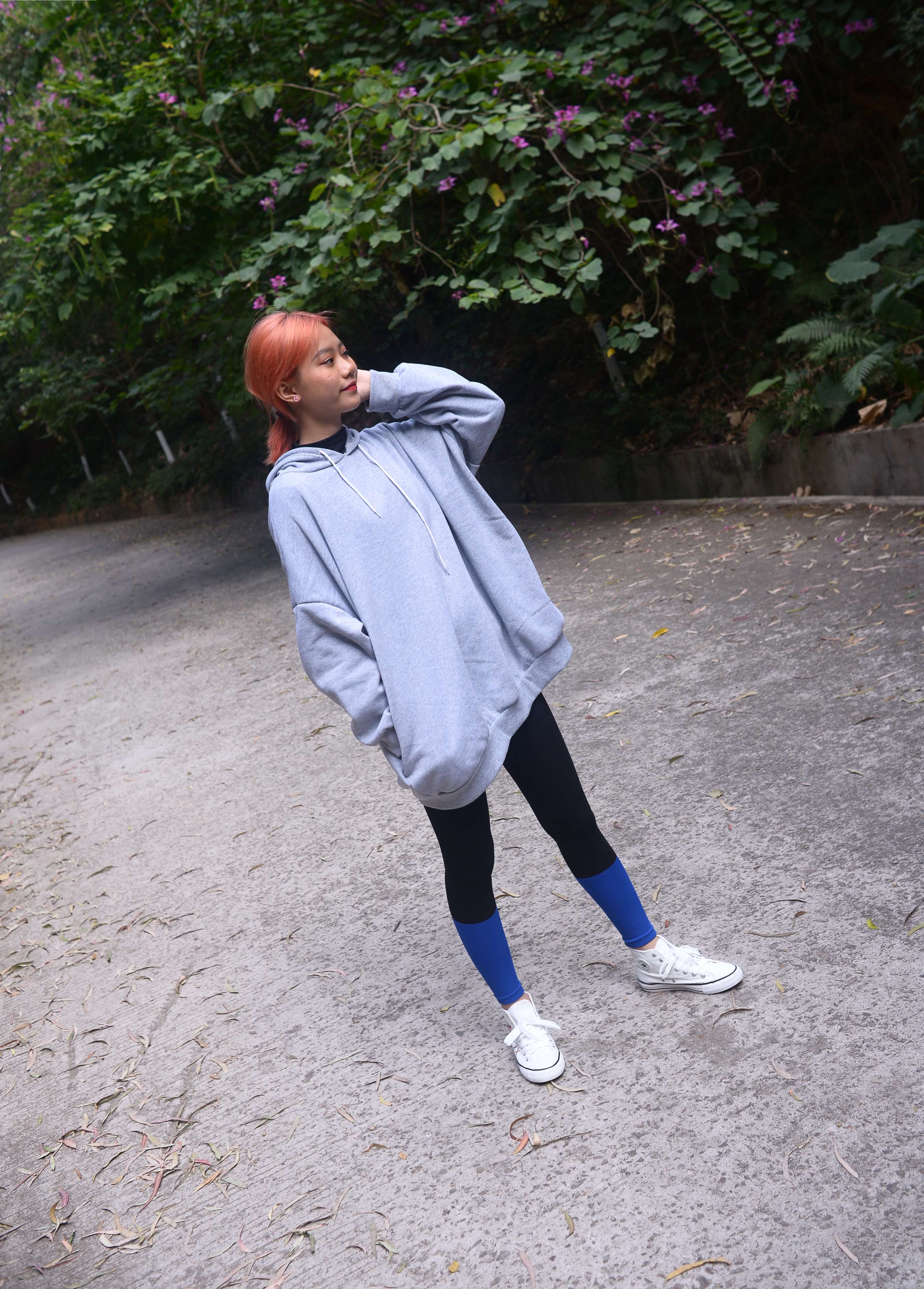 《彤彤 满目青山，载月明归》作品图