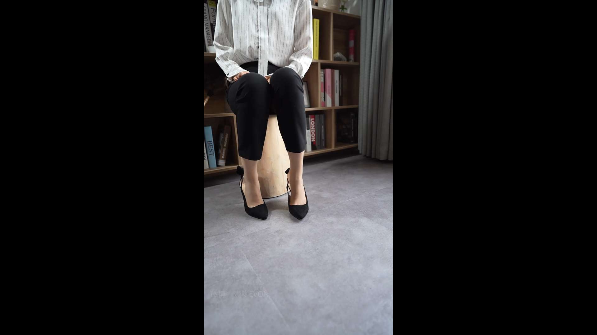 《[视频]-KT职业装の丝足》作品图