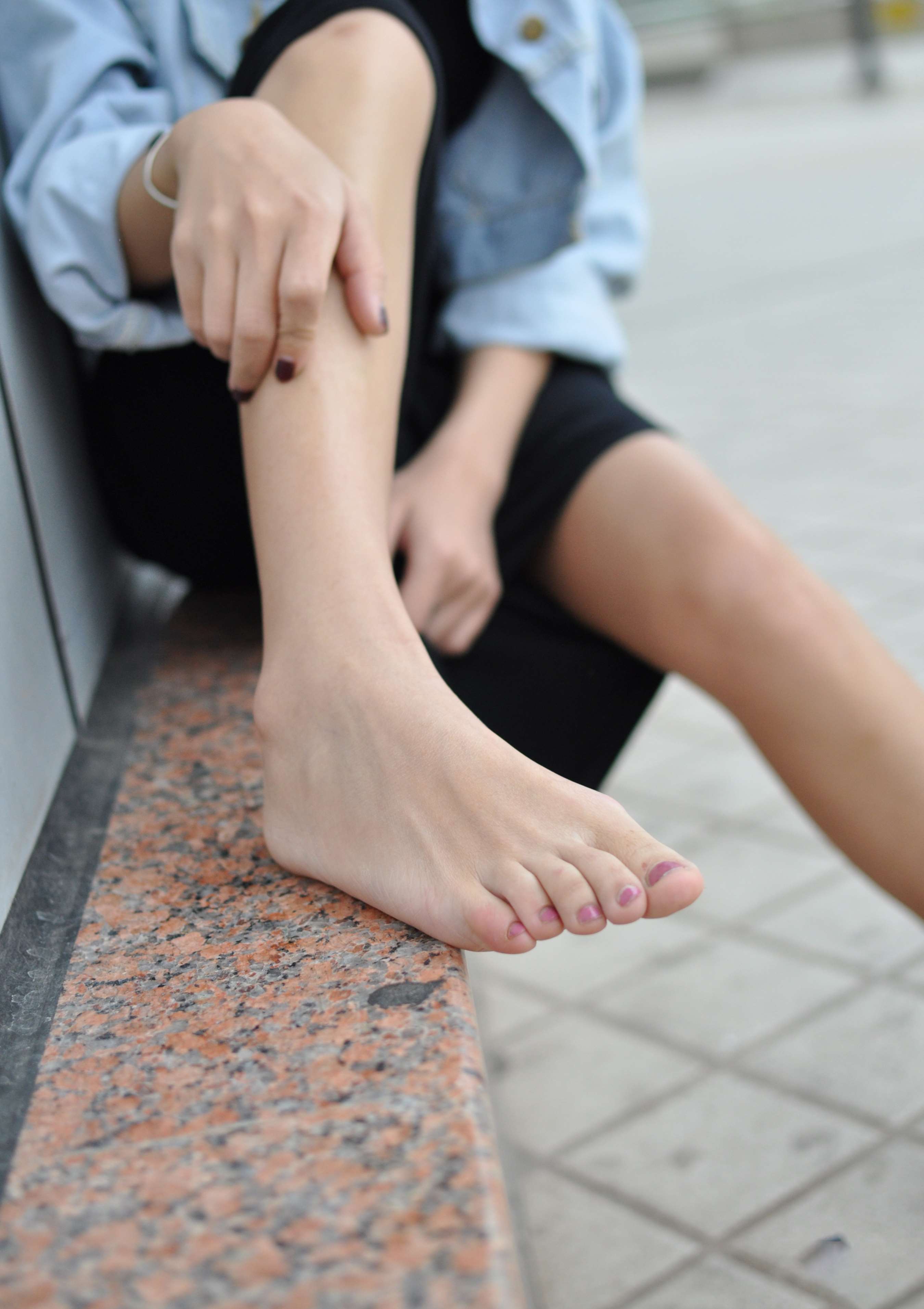 《文琳&倩倩 我们也是光亮本身》作品图