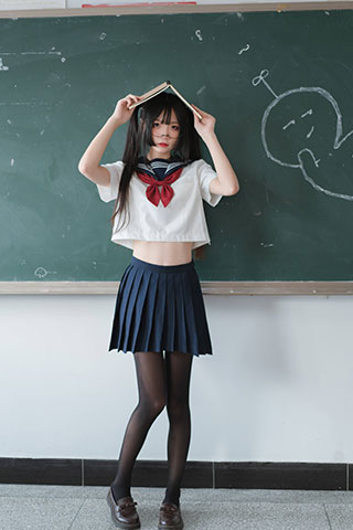 JK黑丝短裙制服