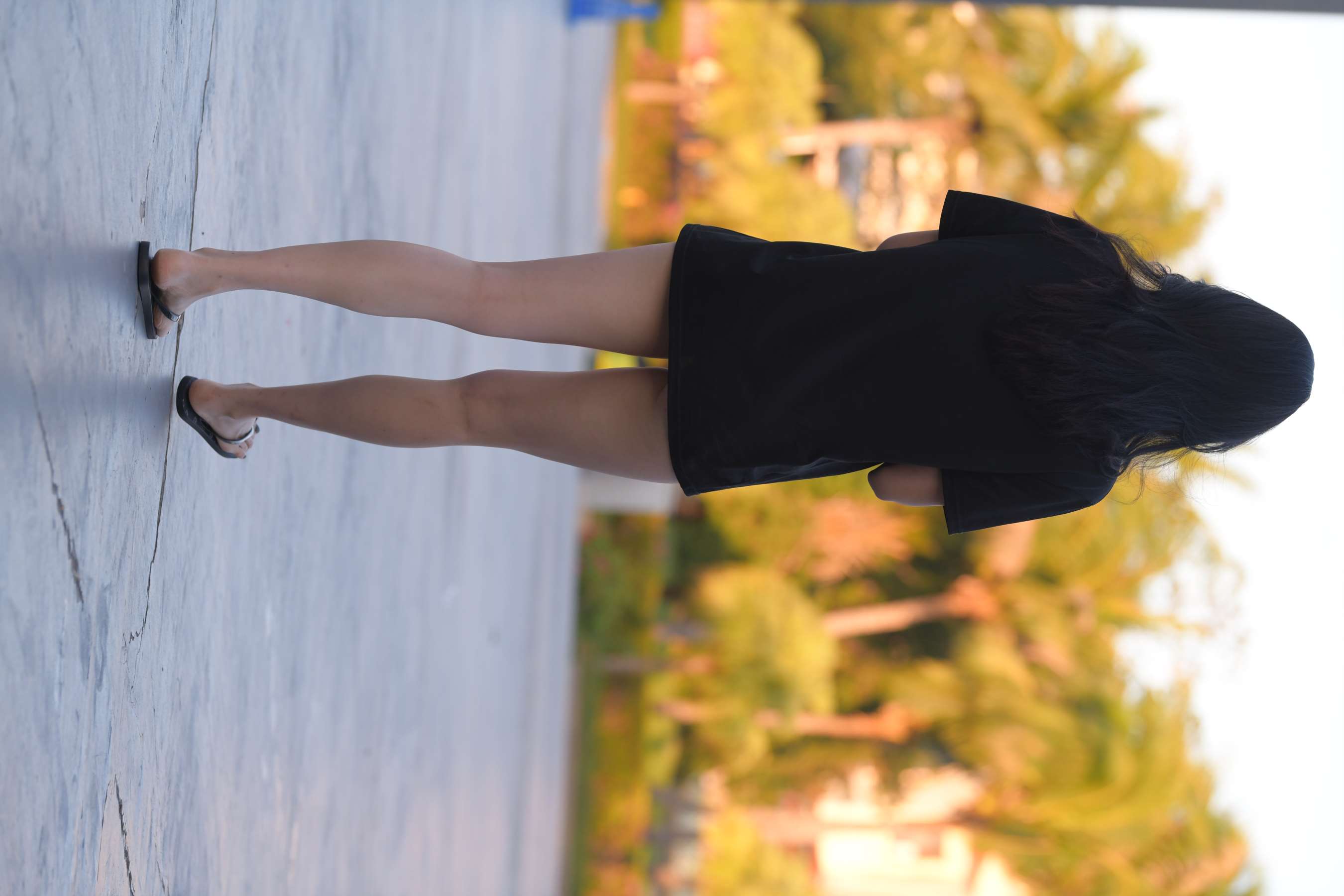 《泳装の人字拖嫩足（上）》作品图