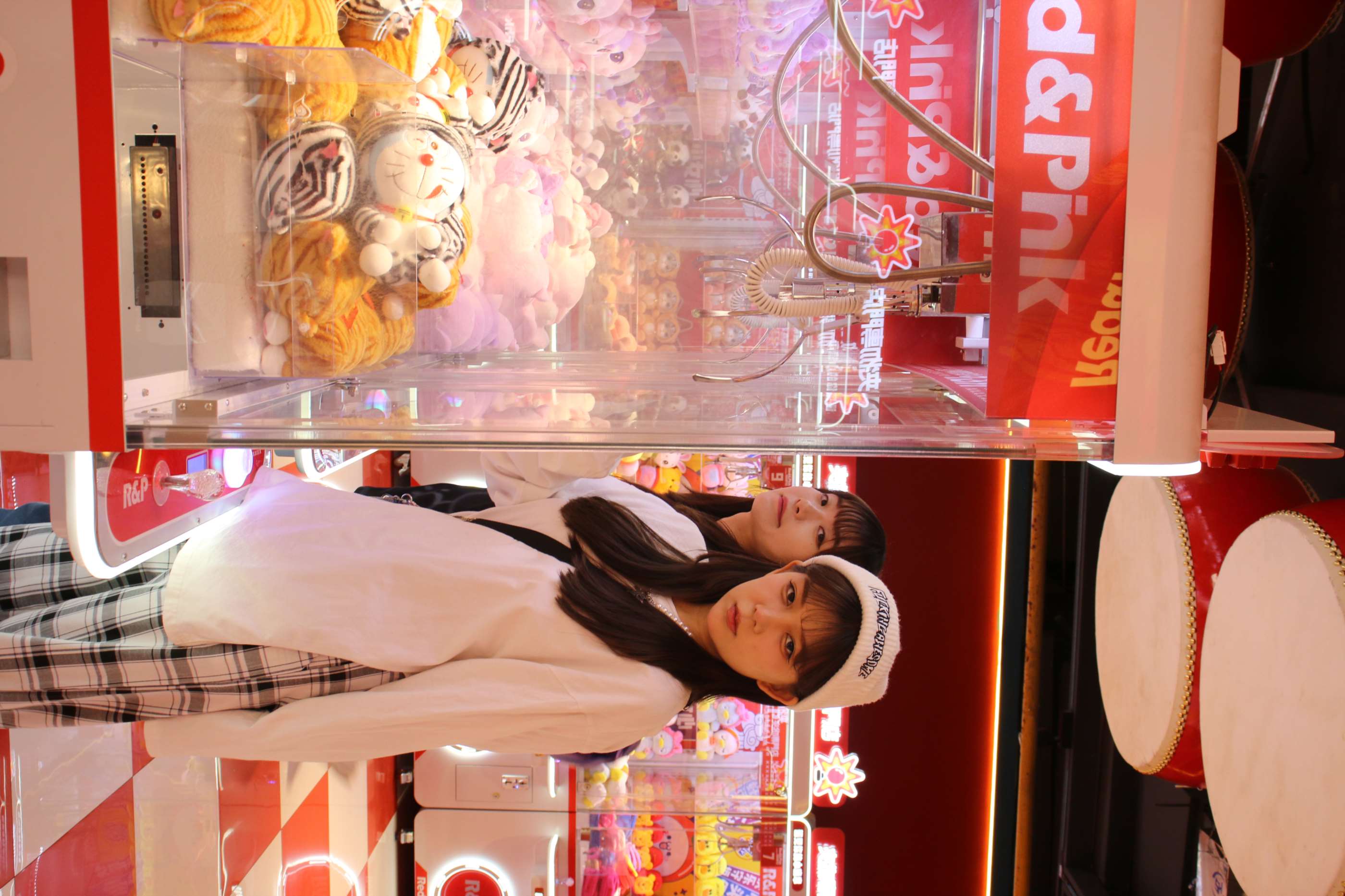 《商场双姝》作品图