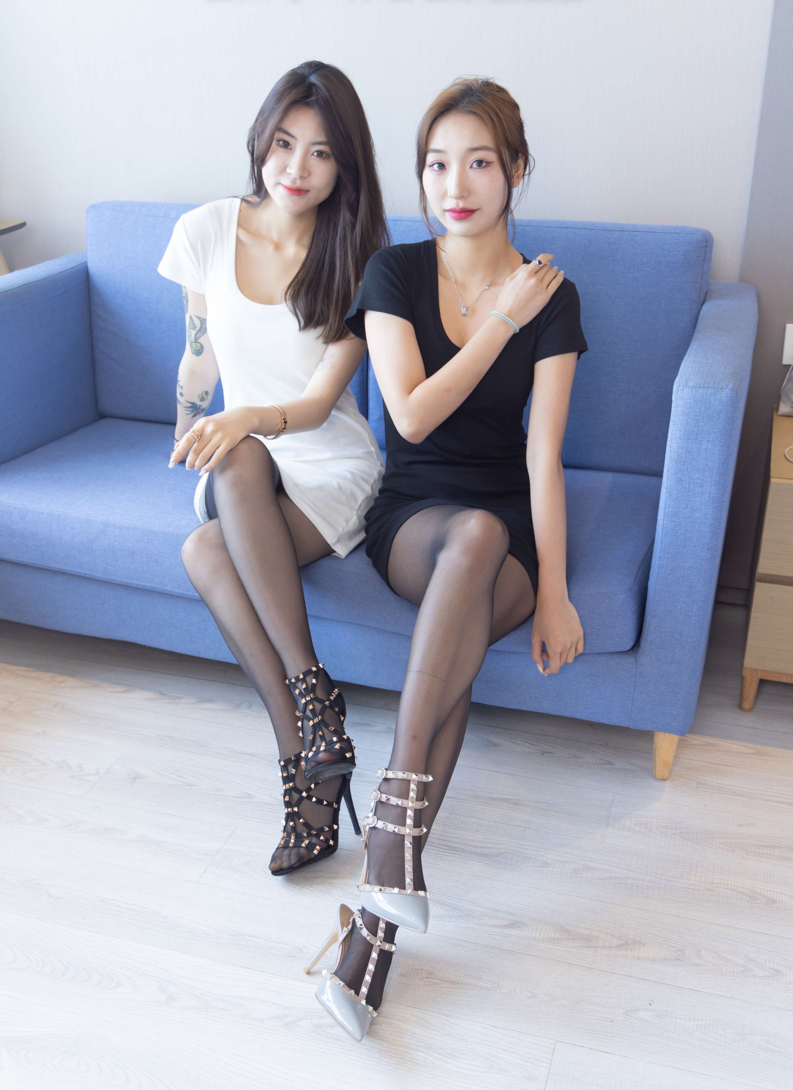 《果果橘橘高跟の黑丝》作品图