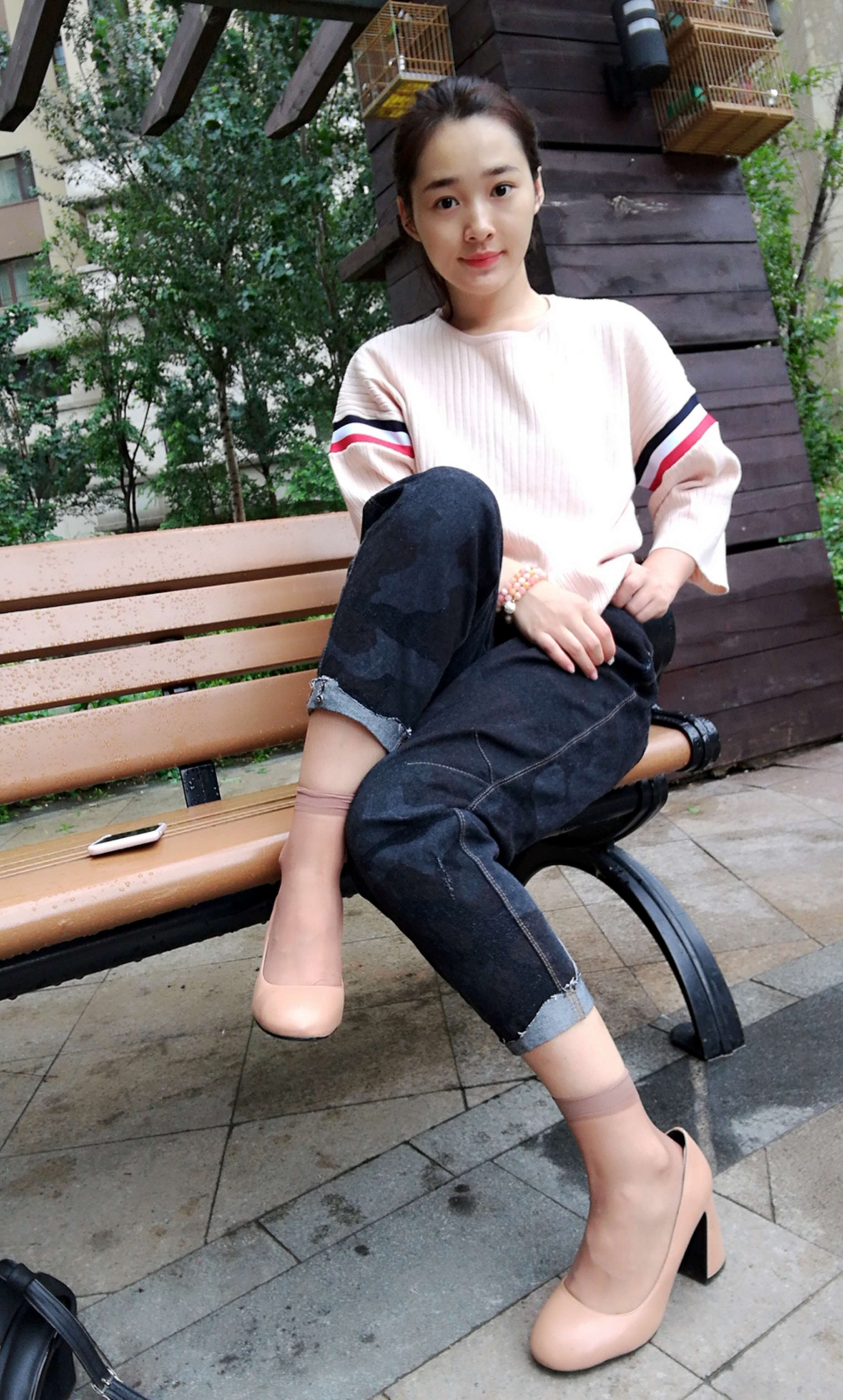 《赵贺短丝足》作品图