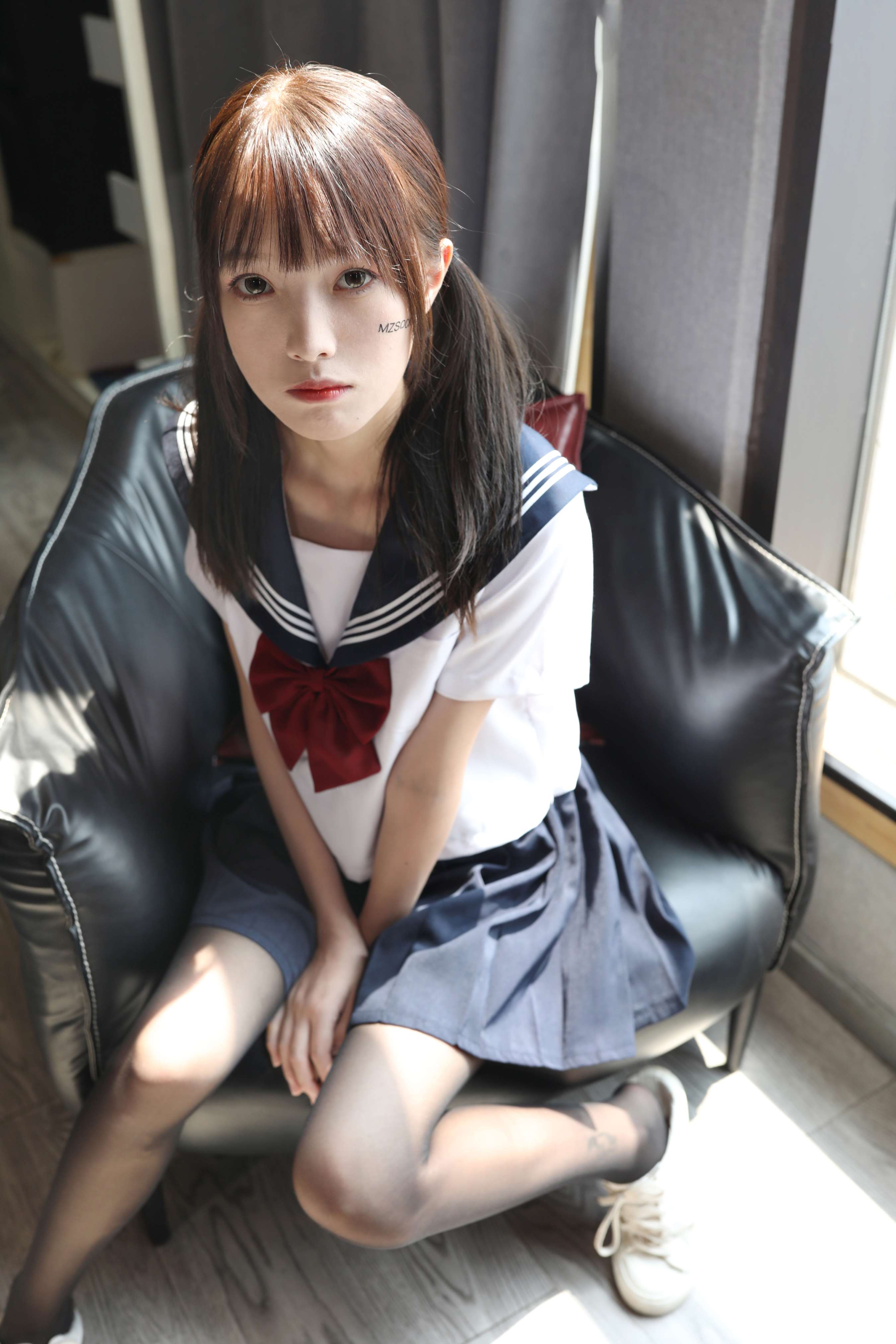 《樱子JK风の黑丝足》作品图