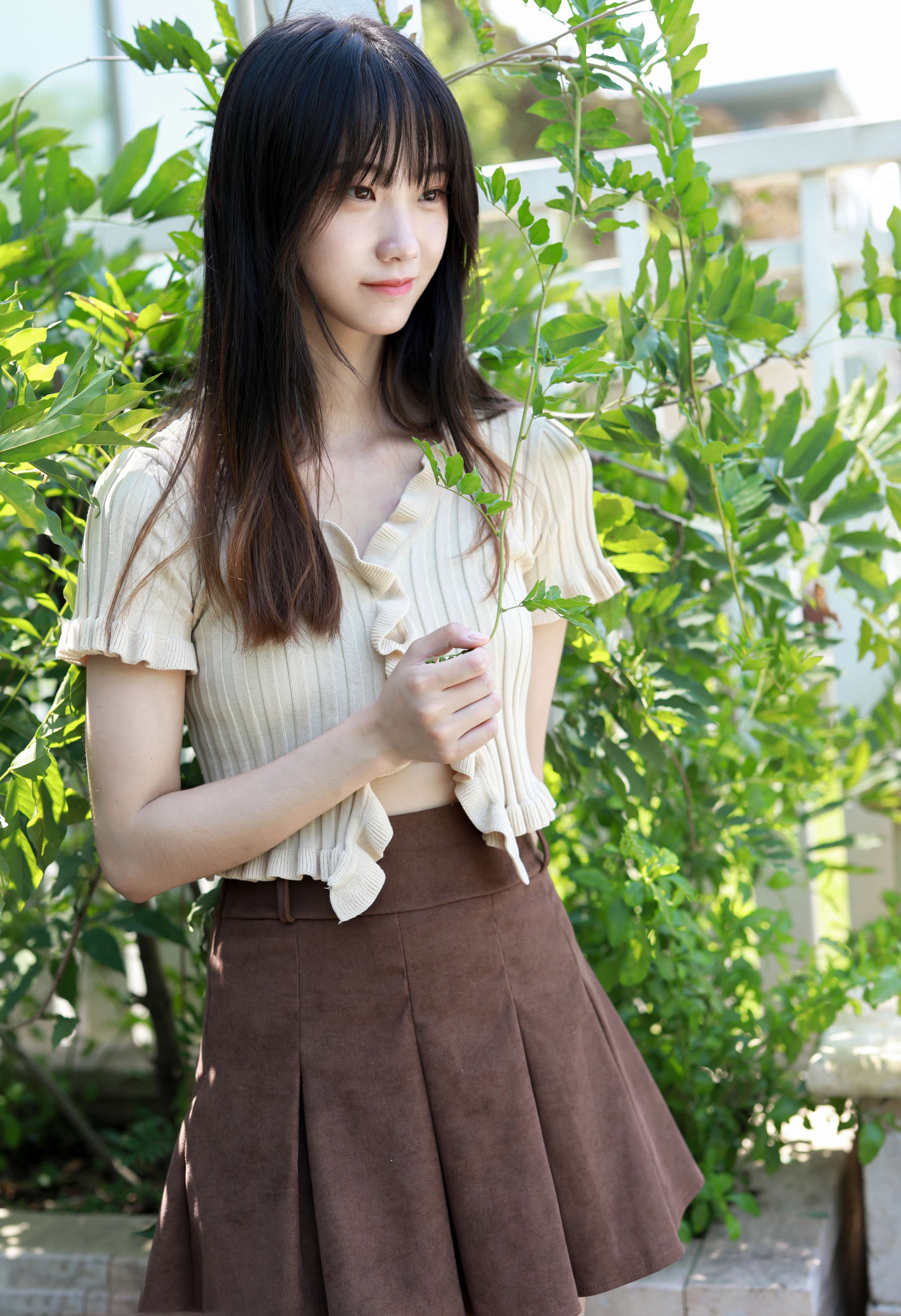 《可可帆布鞋の棉袜脚》作品图