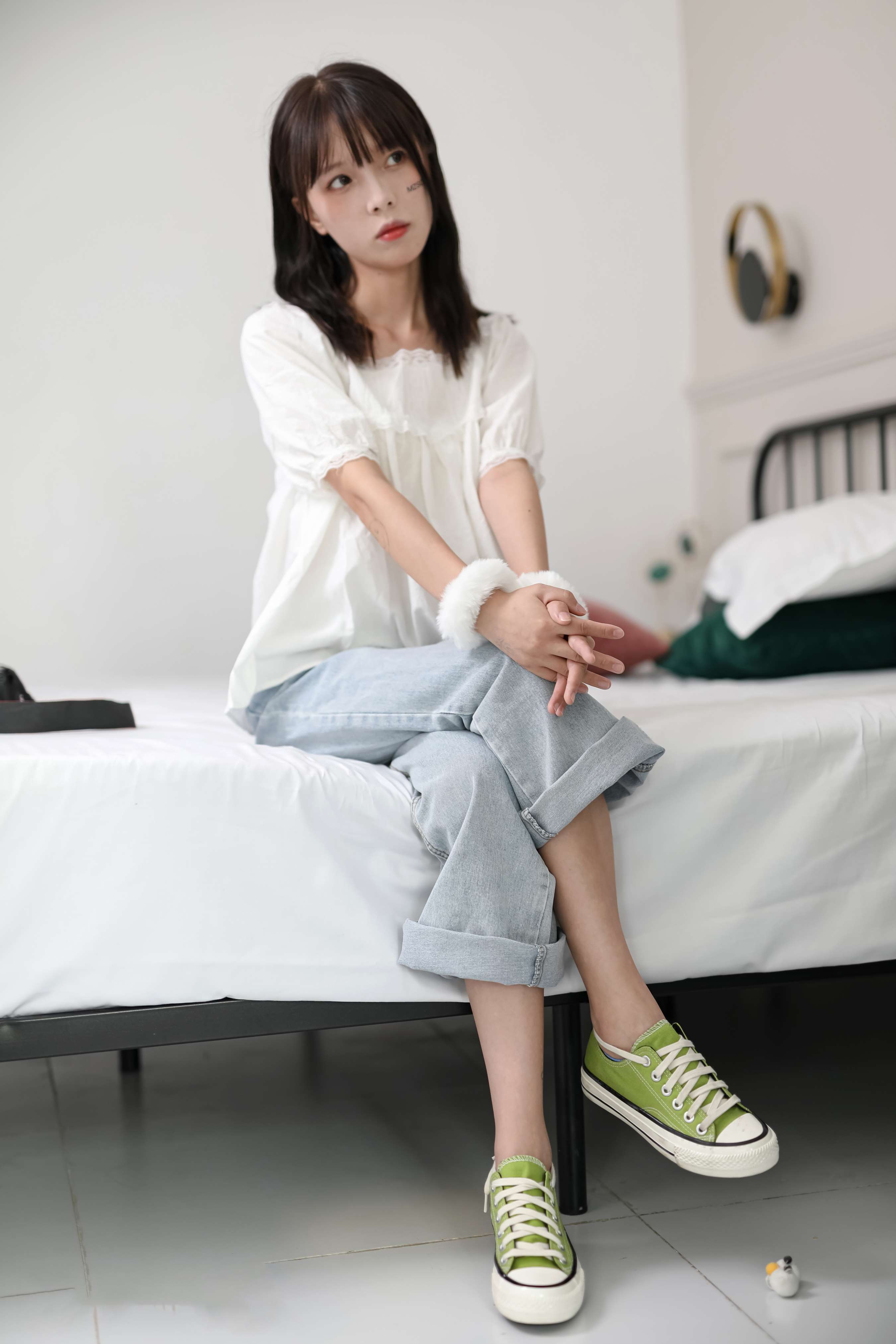 《樱子帆布鞋の冰丝脚》作品图